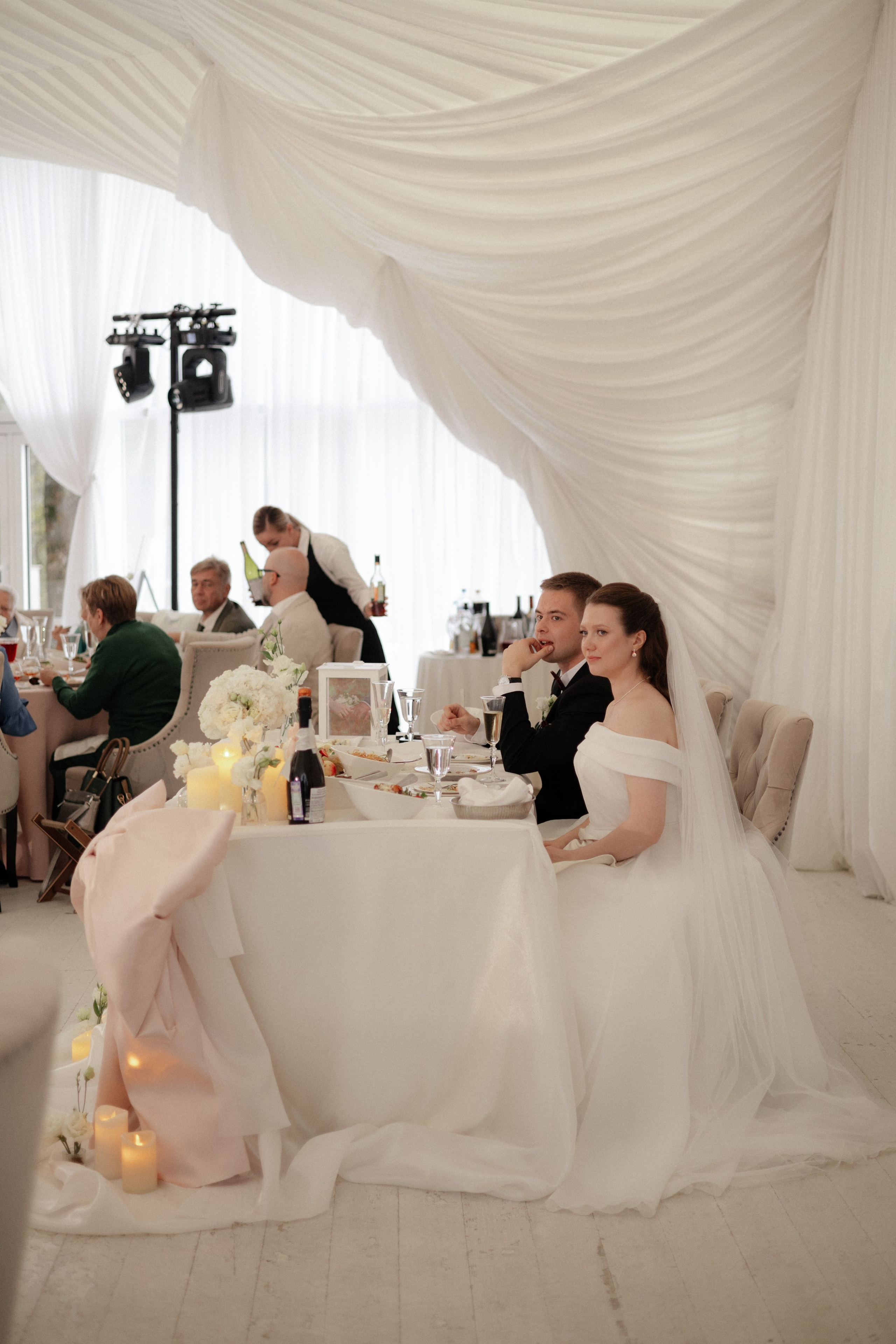 Аня и Саша. Свадьба в Юдино парк. Свадебный и портретный фотограф в Москве Анастасия Масюк