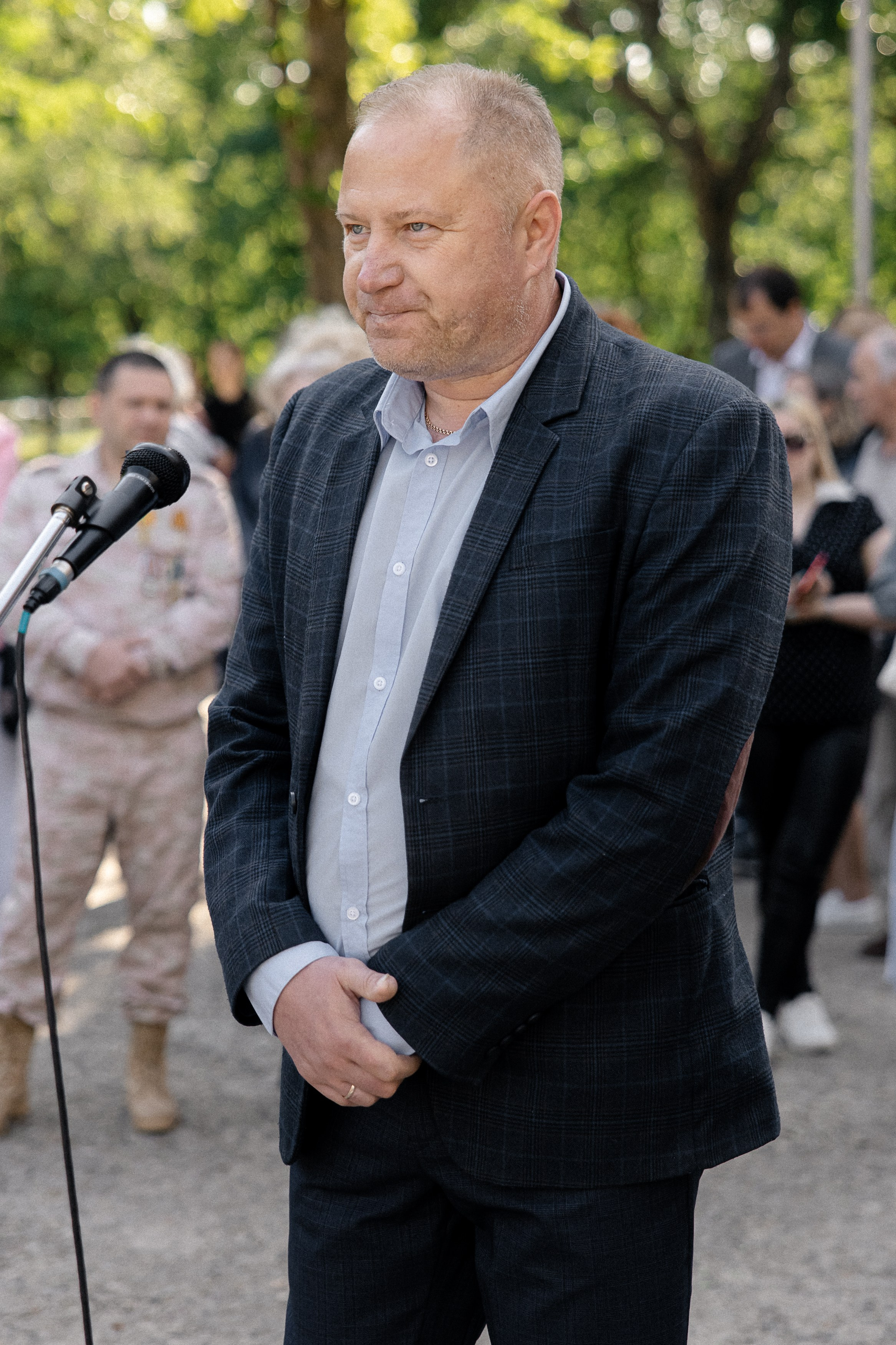 Последний звонок — линейка. Свадебный фотограф Роман Еремеев