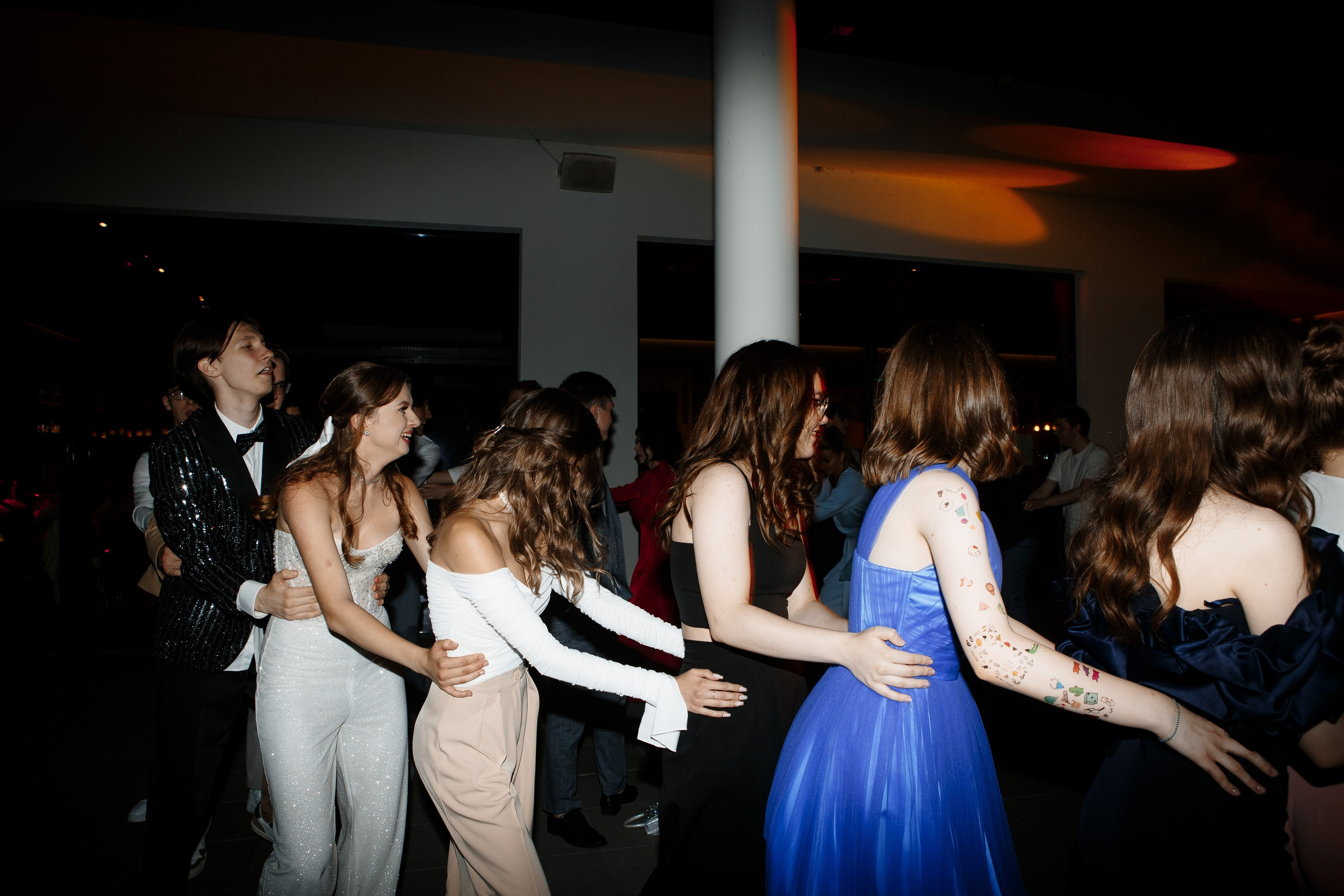 Выпускной Гимназия 12 2024 OpenHouse. Свадебный и портретный Фотограф в Липецке Дмитрий Котюков