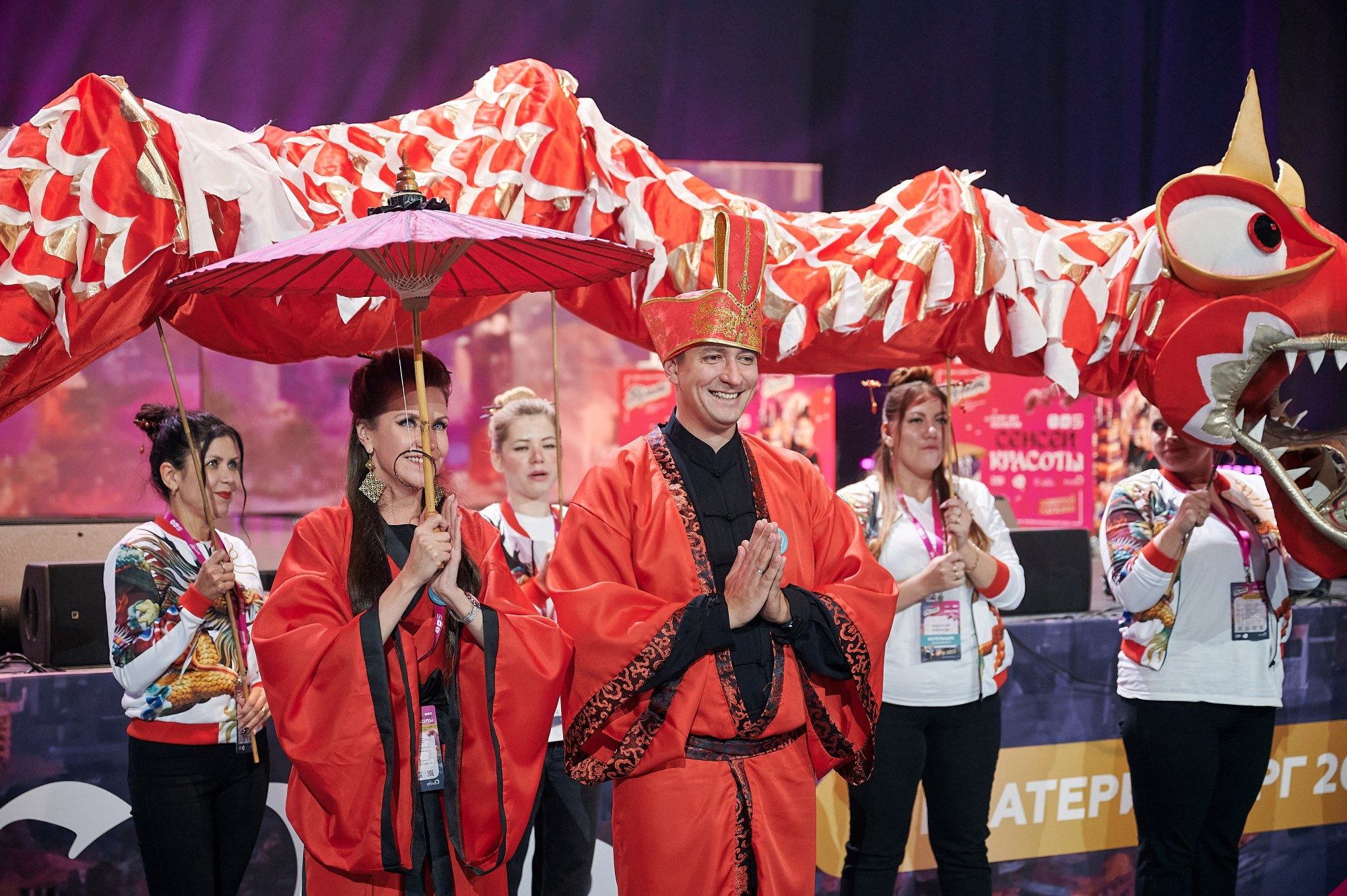 Магнит Косметик — конкурс «Золотой Магазин». Мезенцев Евгений фотограф