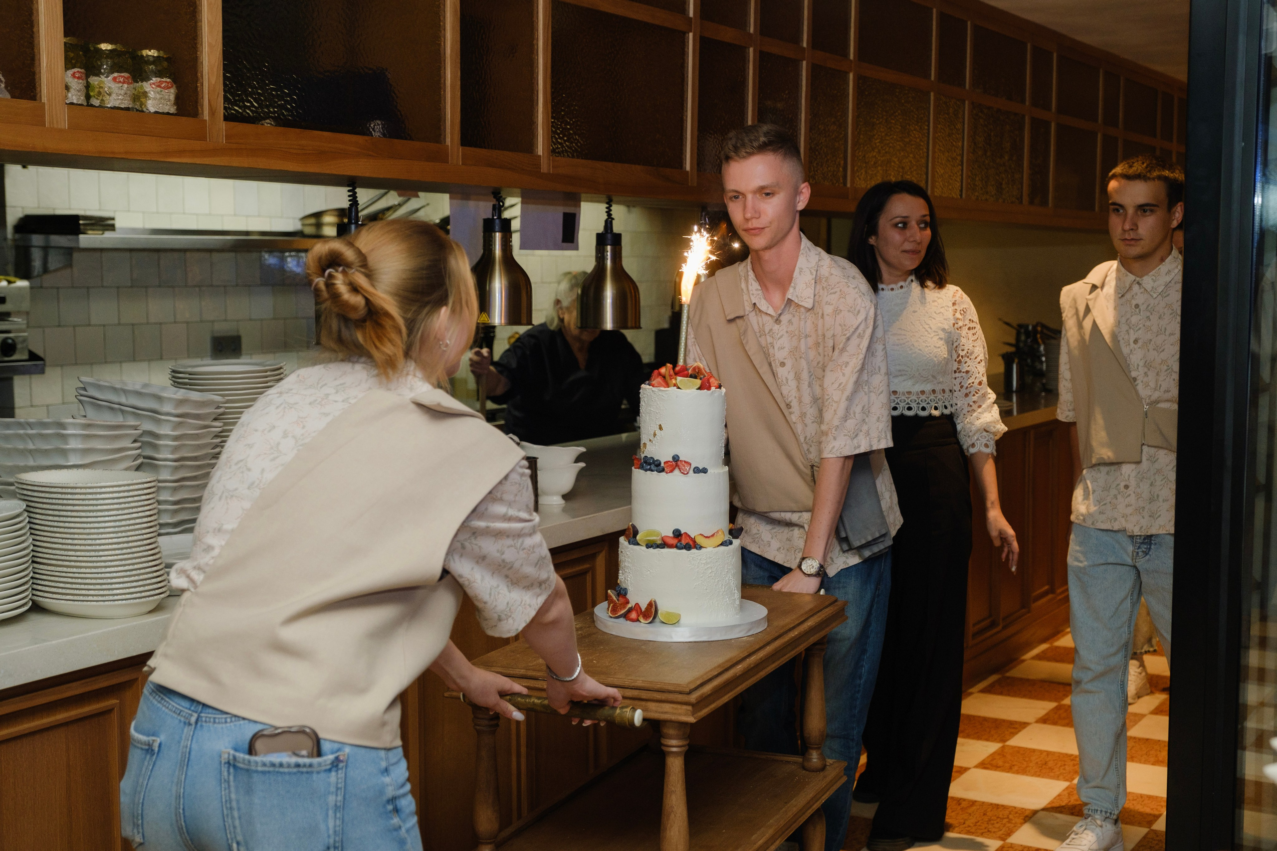 Alexander Alina. Wedding photographer