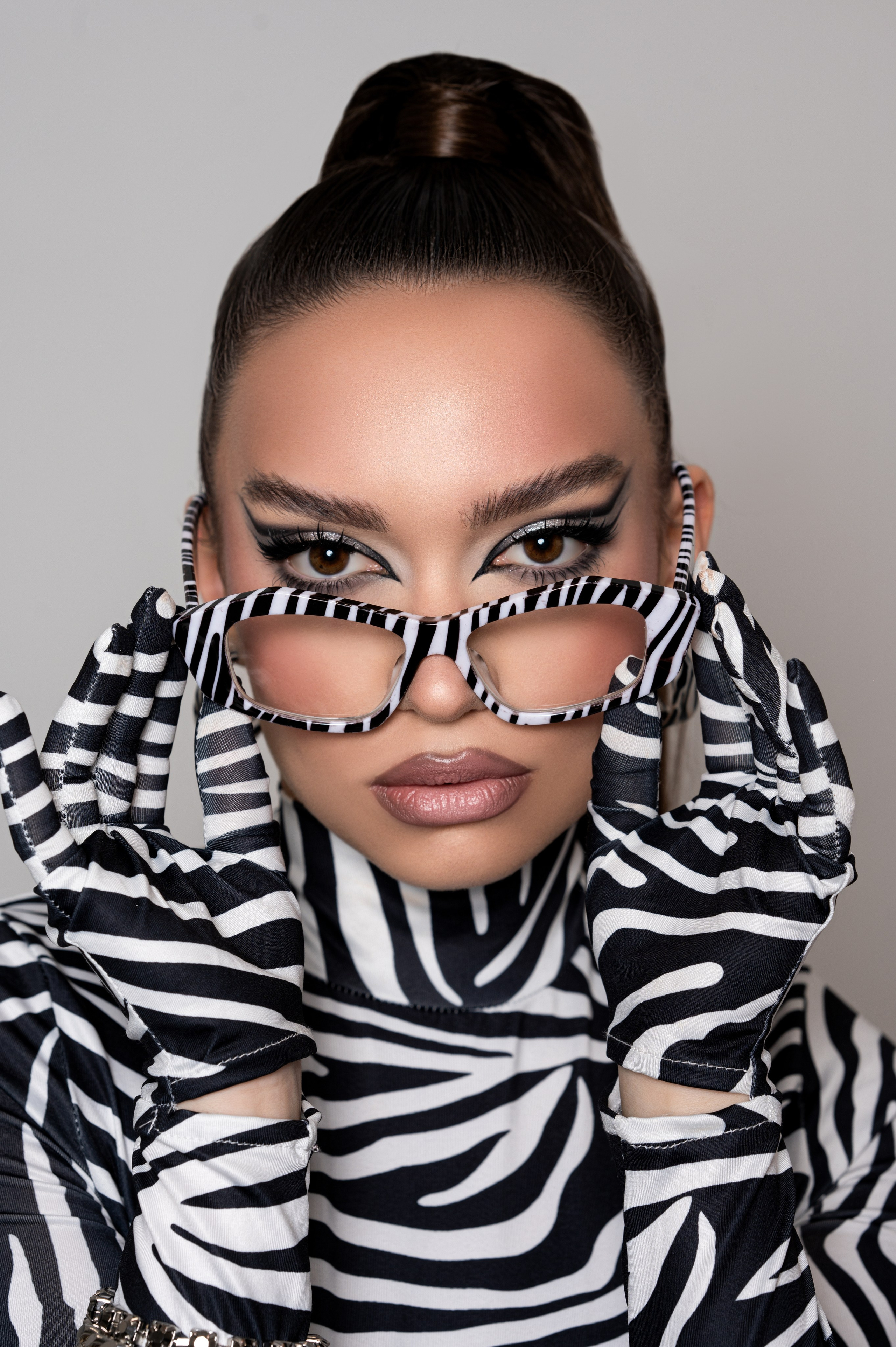 ZeBeauty. Коммерческий фотограф Москва /Дубай, эксклюзивные фэшн фотосессии