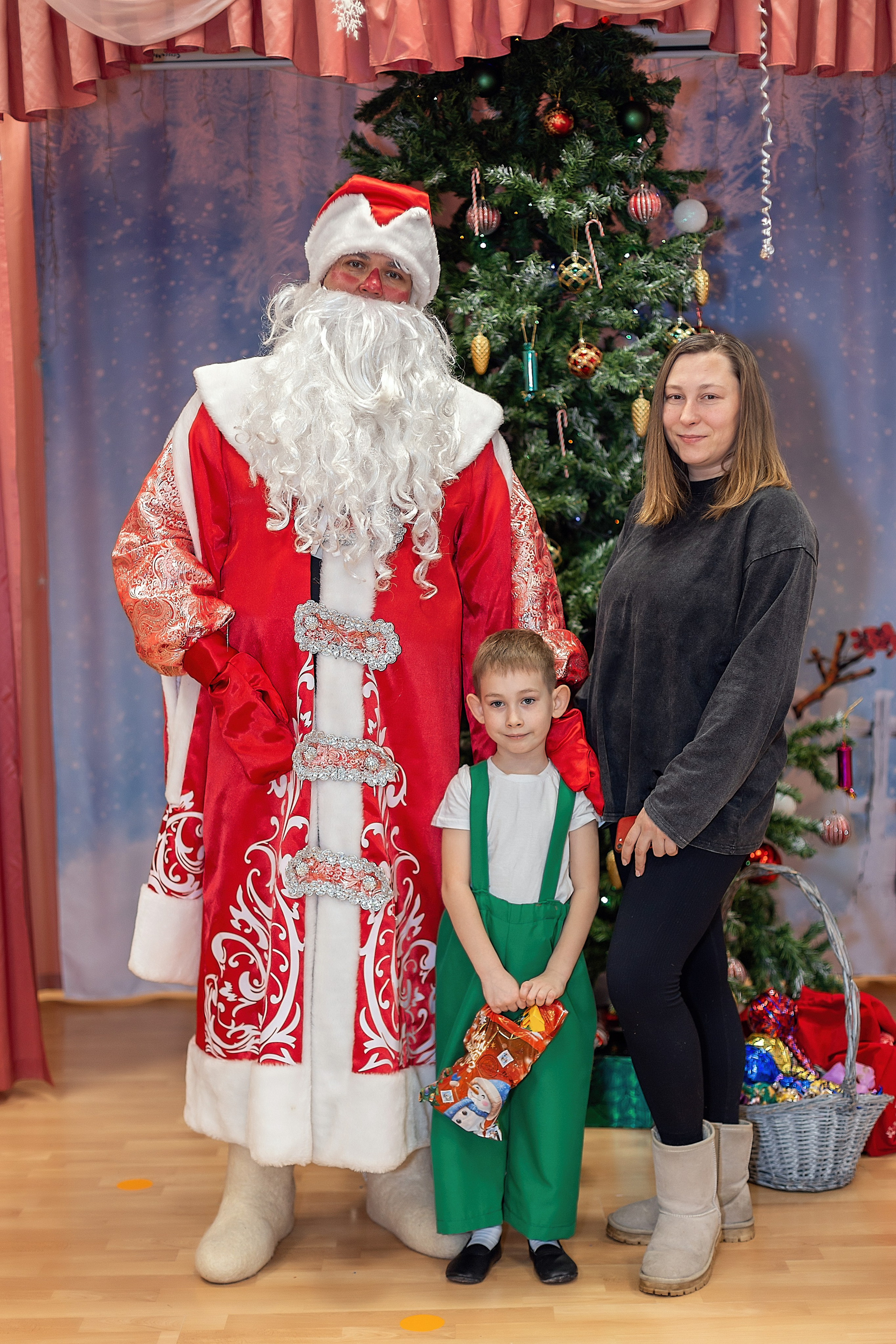 Утренник_"Карамельная фабрика» 2024. Семейный фотограф в Санкт-Петербурге