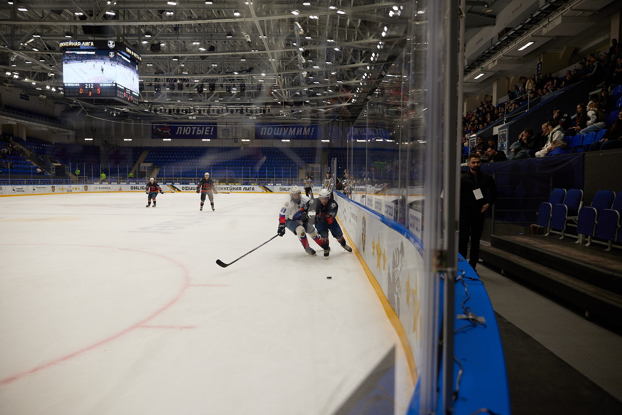 Репортаж. Офицерская хоккейная лига 2025 год. Спортивный фотограф Некрасов Денис