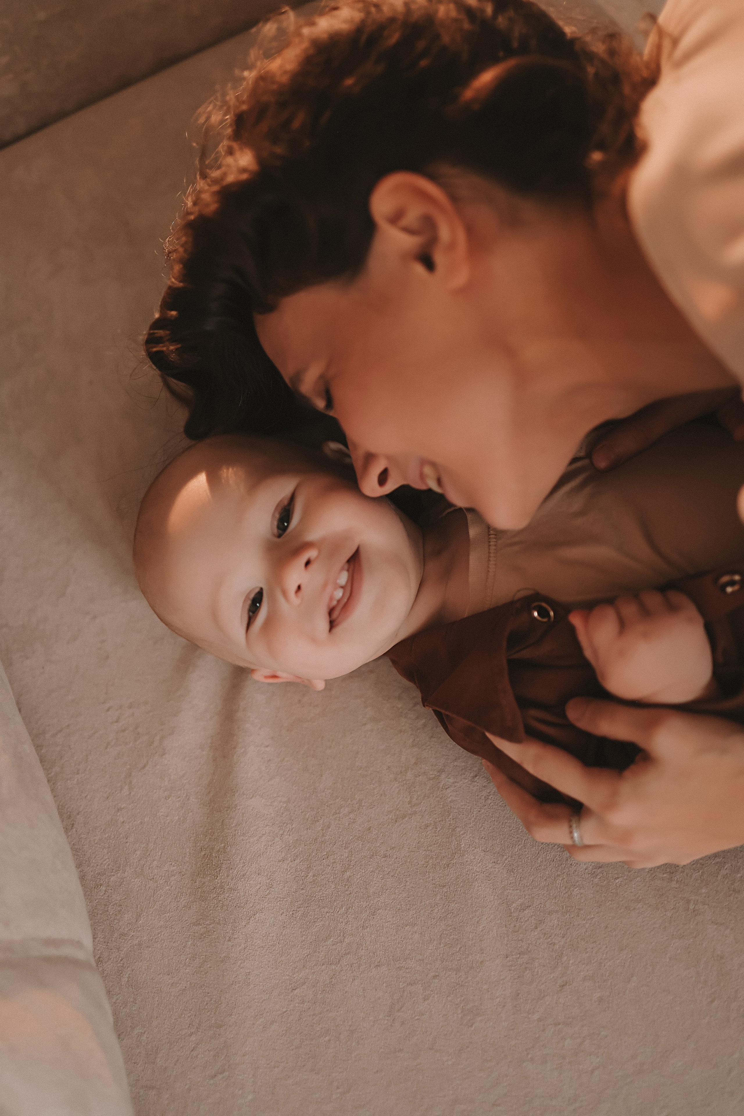 1 год Леону. Семейный фотограф Тюмень, фотограф на роды Салмина Мария