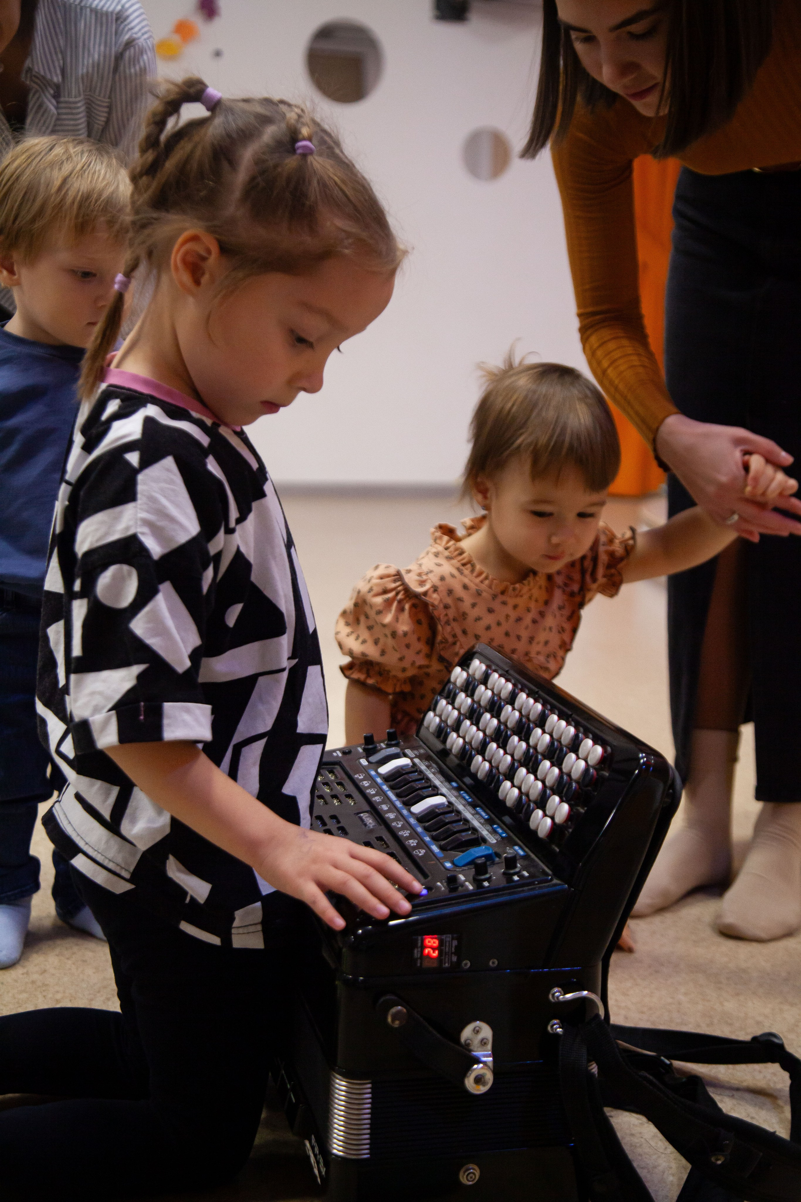 Музыкальный концерт с баяном. 17.11.23. Профессиональное фото в Казани: от идеи до результата. Фотограф Яна Мур