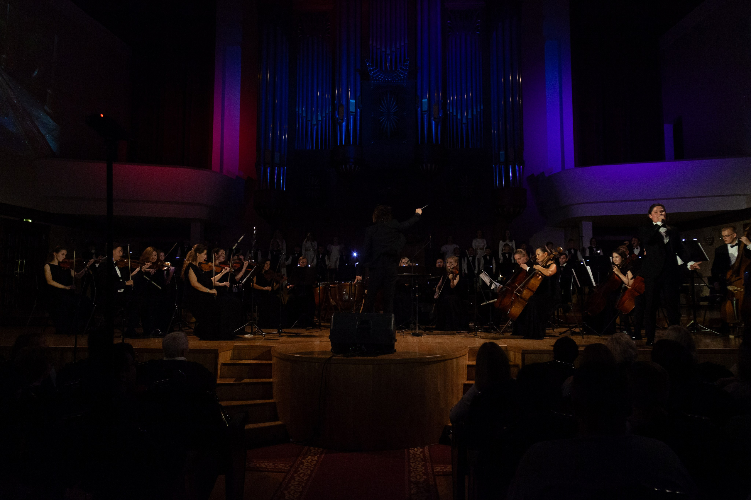 Оркестр ЦСМ им. С. Губайдулиной. Мировой Кинематограф.25.09.24. Профессиональное фото в Казани: от идеи до результата. Фотограф Яна Мур