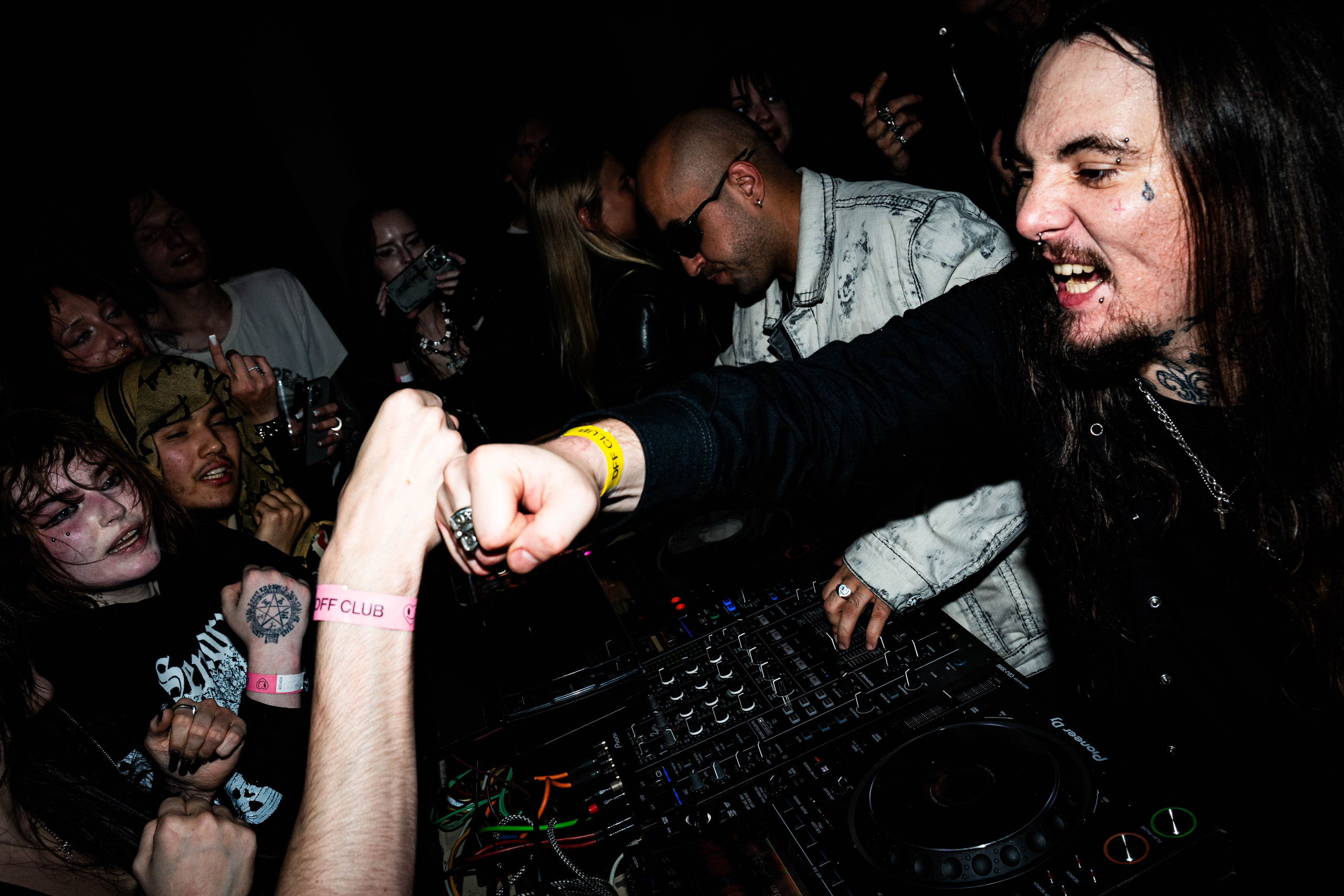 ПАНКУША & FRIENDS: CRYSTAL CASTLES 04.09.2026. Photographer and filmmaker Turgenev Arseniy