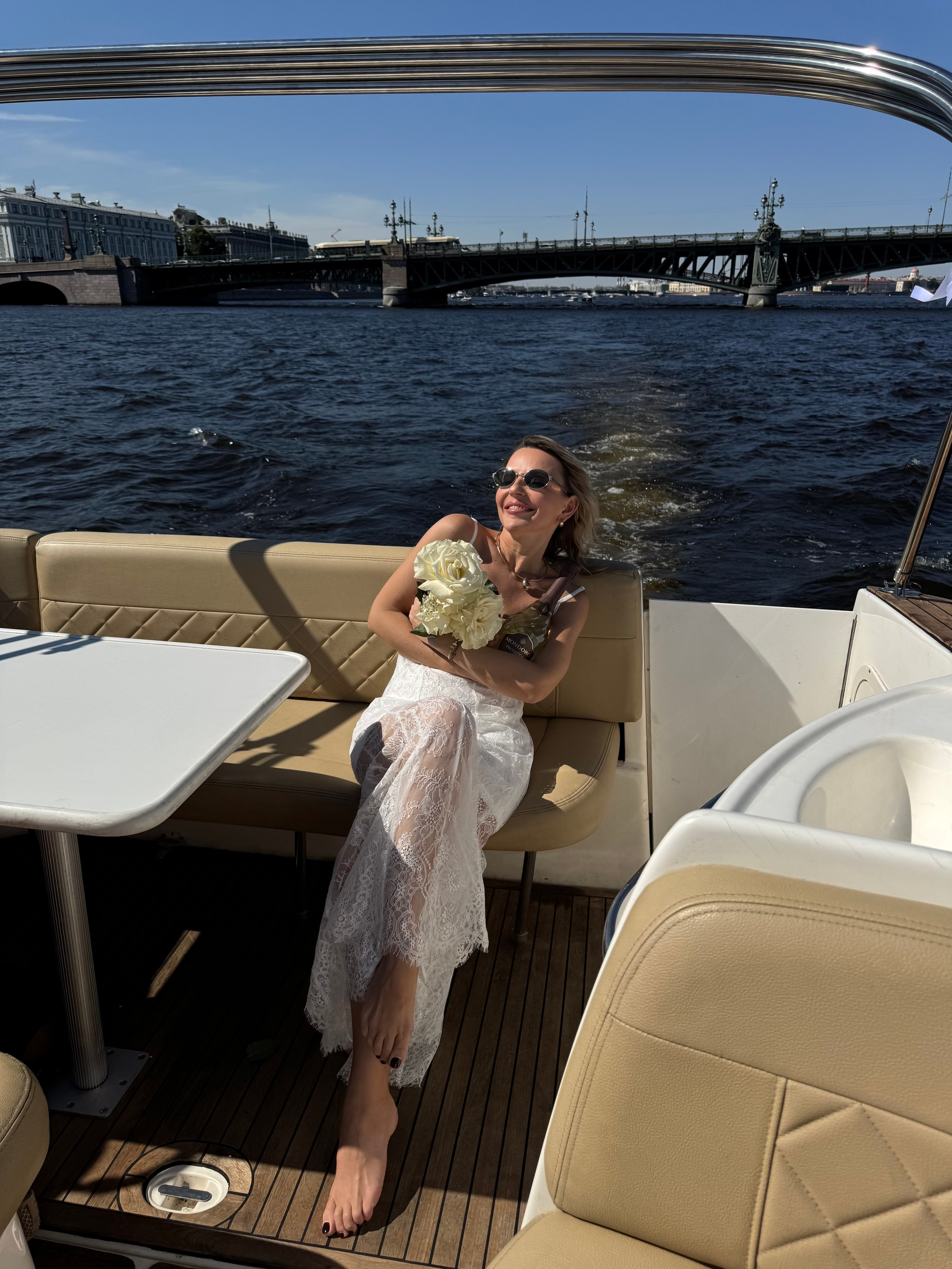 Анна [контент на катере]. Утонченный фотограф в Санкт-Петербурге Ксения Пелевина