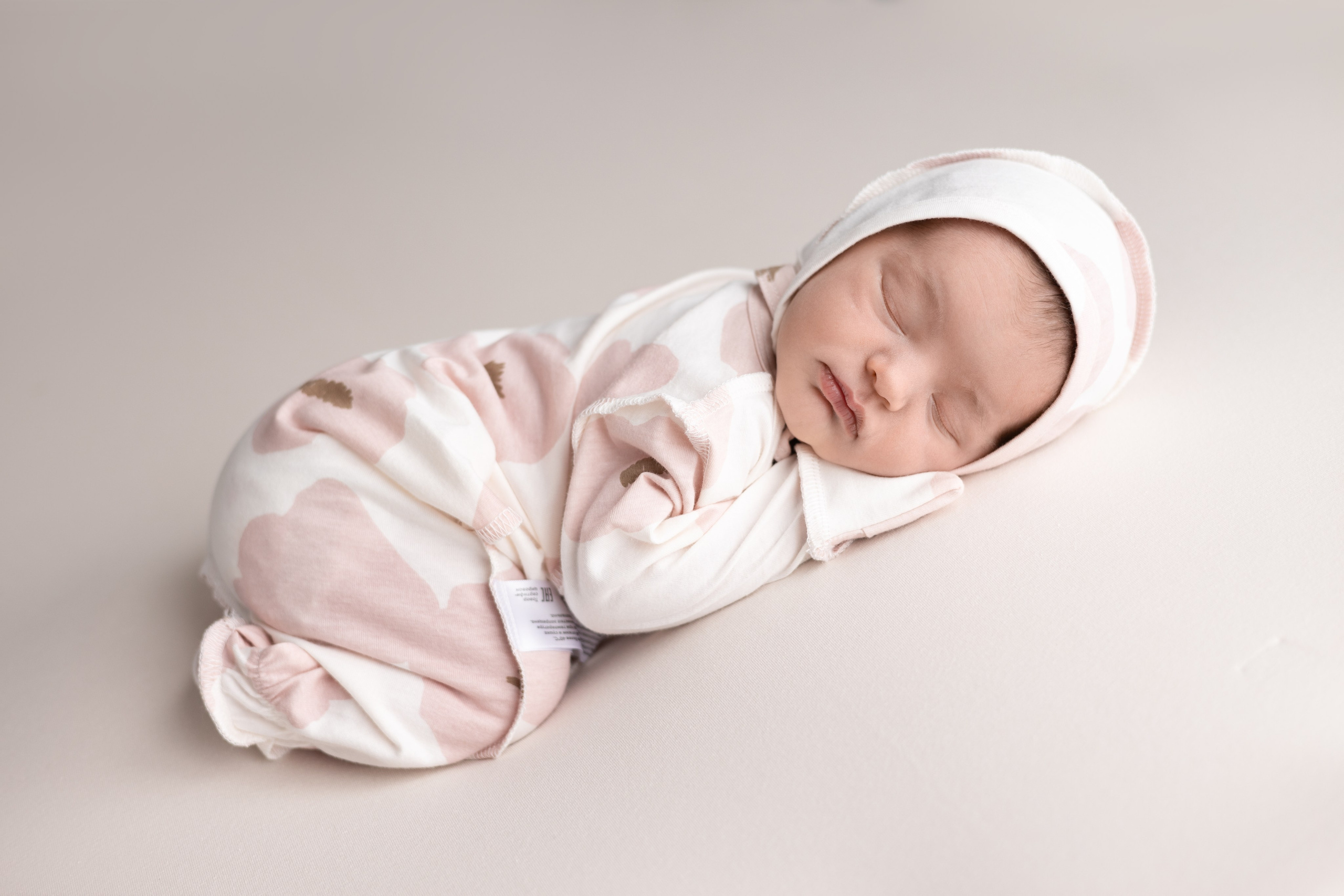 Happy Baby. Станисис Мила • Ньюборн фотограф в Москве