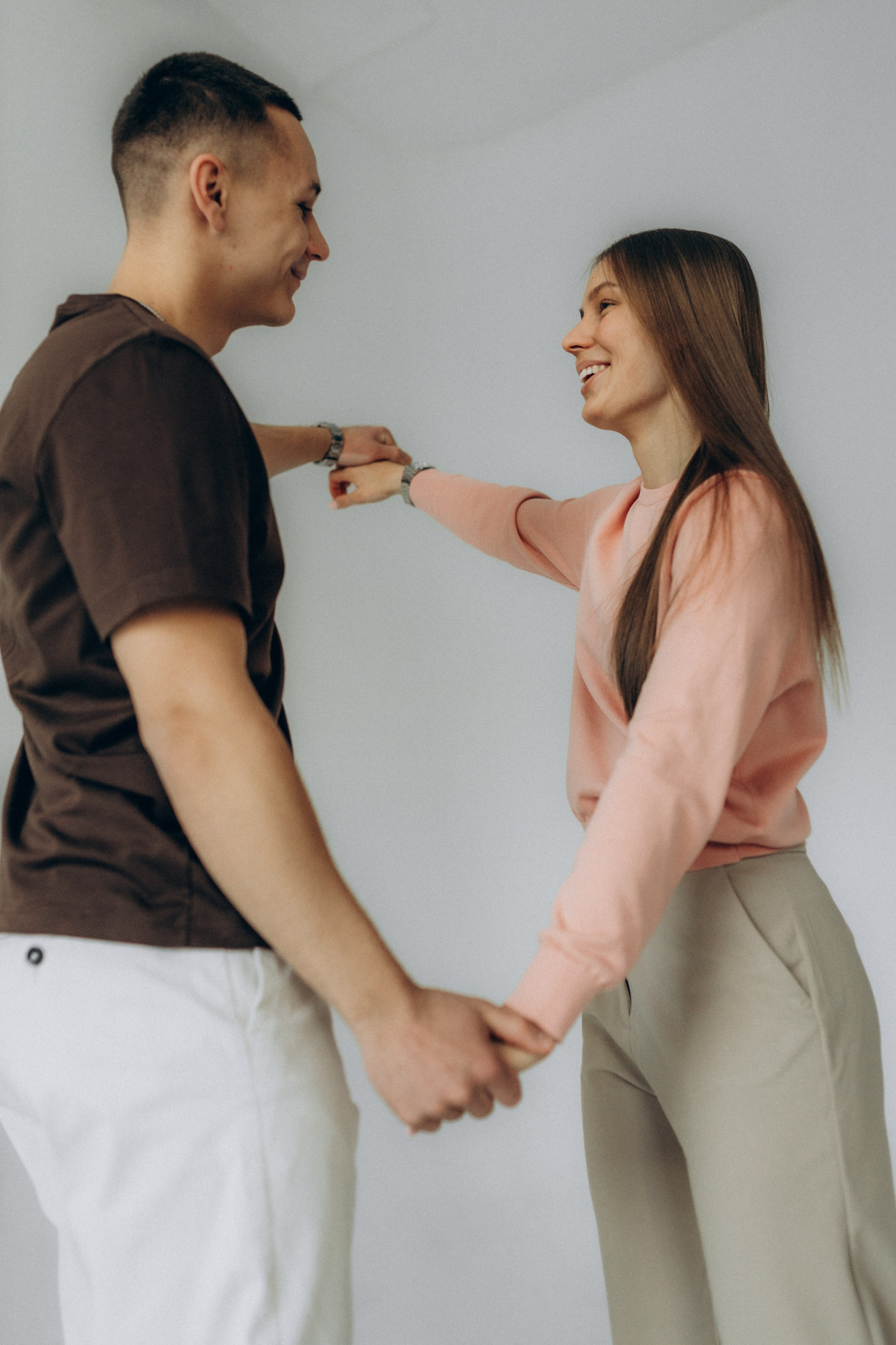 Семейная съёмка на циклораме. Фотограф НОГИНСК, Москва, Анастасия Белая