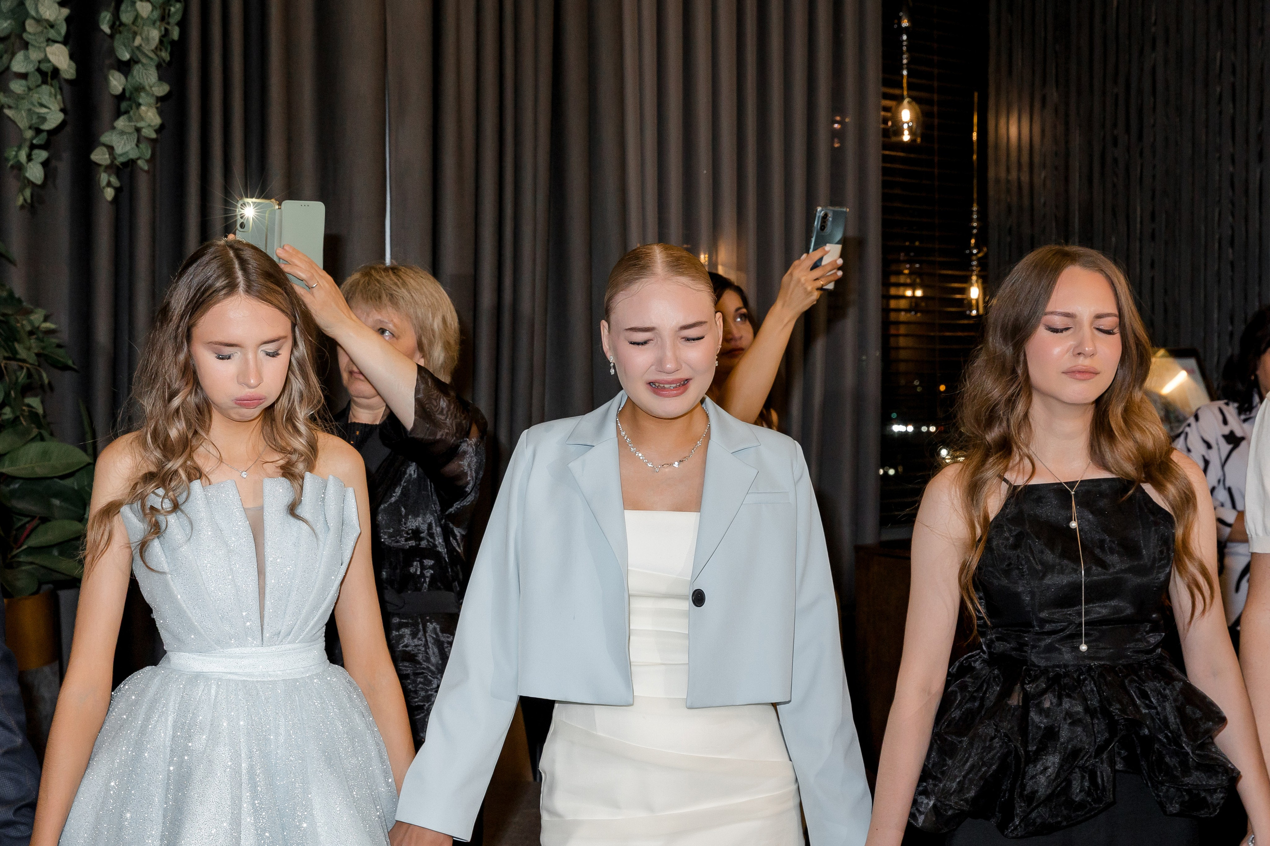 ВЫПУСКНОЙ CHEESERIA-Гимназия 33. Свадебный и семейный фотограф Динар Гильмутдинов