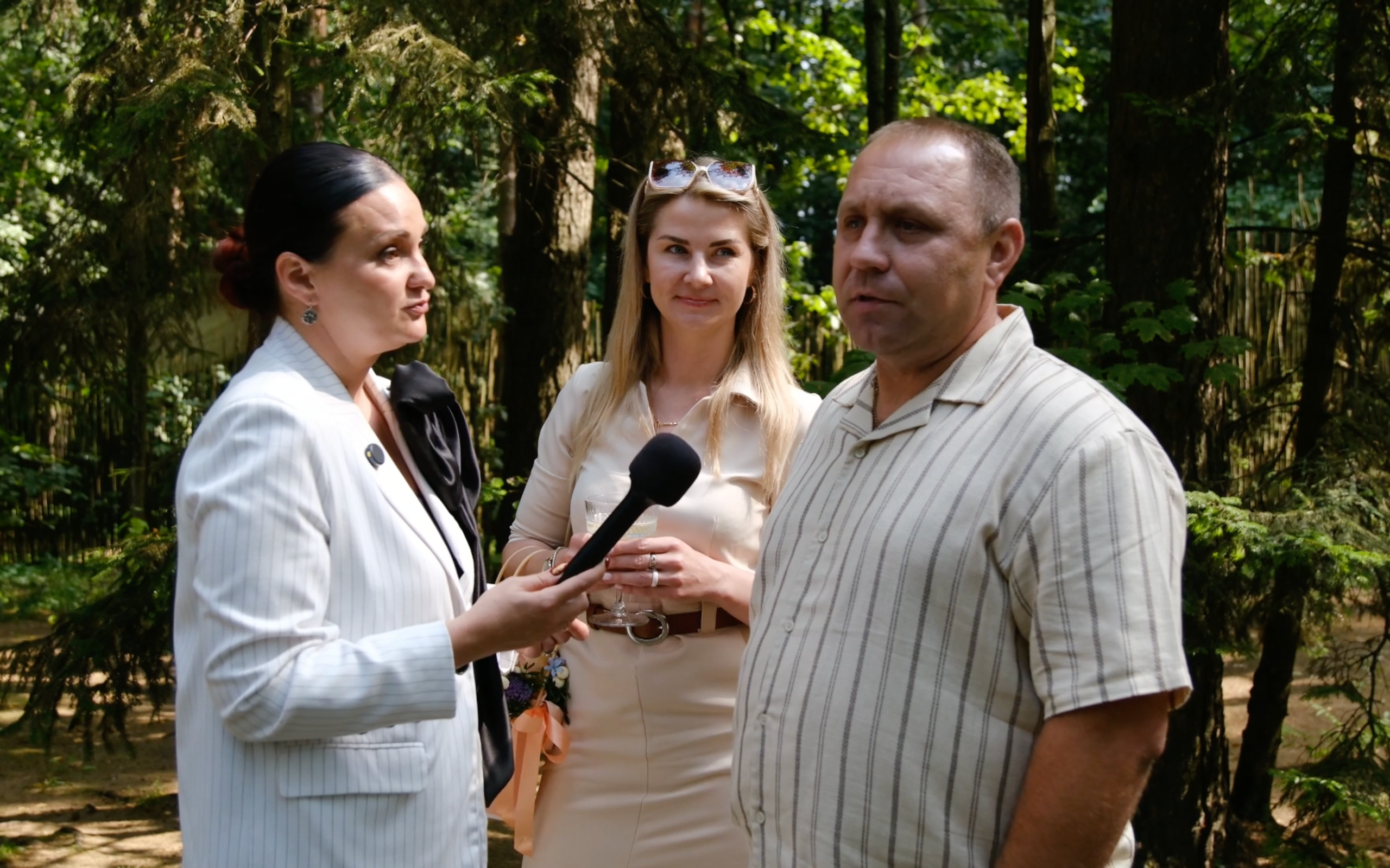 Свадебное SDE интервью на Лесной поляне. Репортажный видеограф Илья Сухоносиик