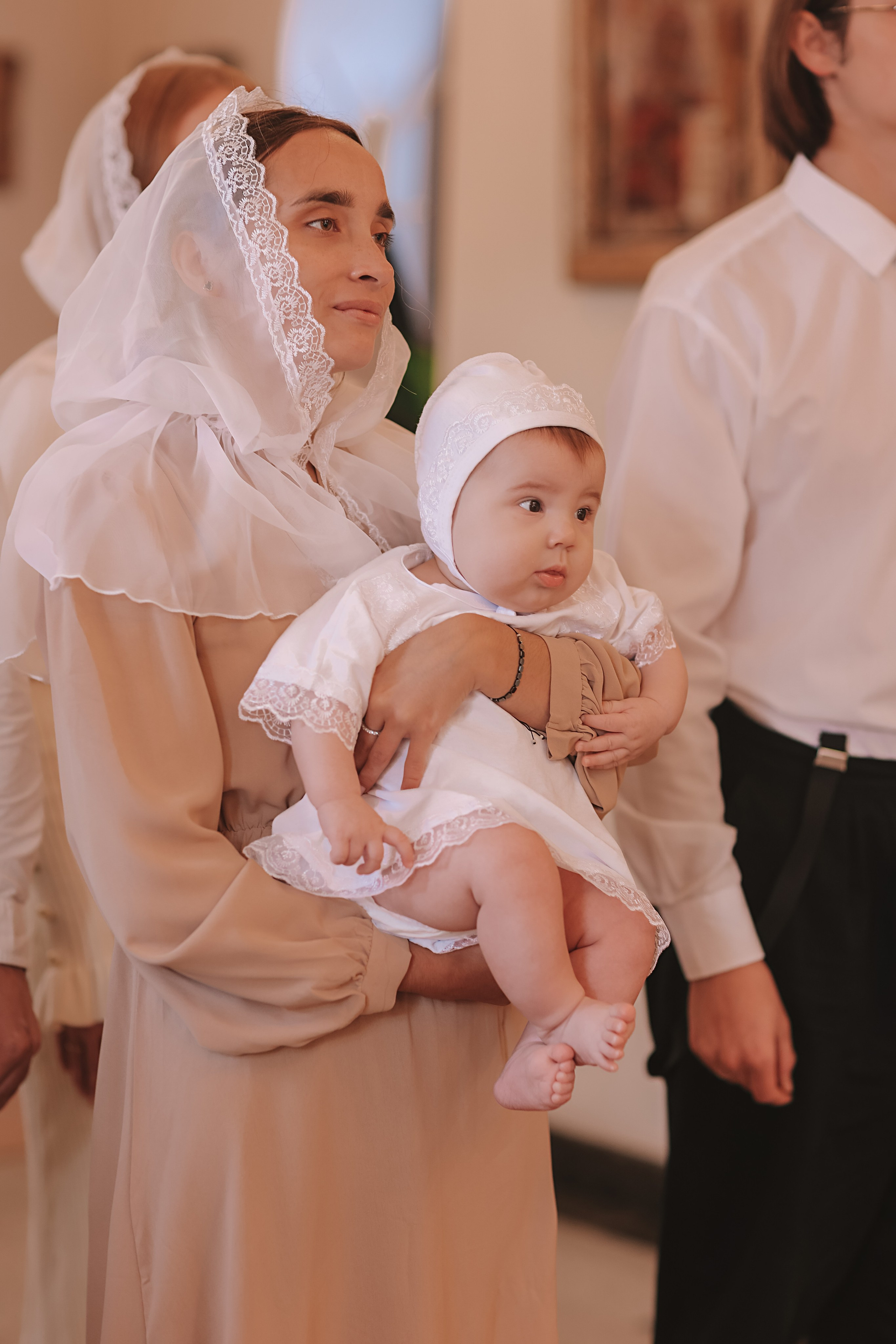 Крещение круглая церковь. Семейный фотограф Тюмень, фотограф на роды Салмина Мария