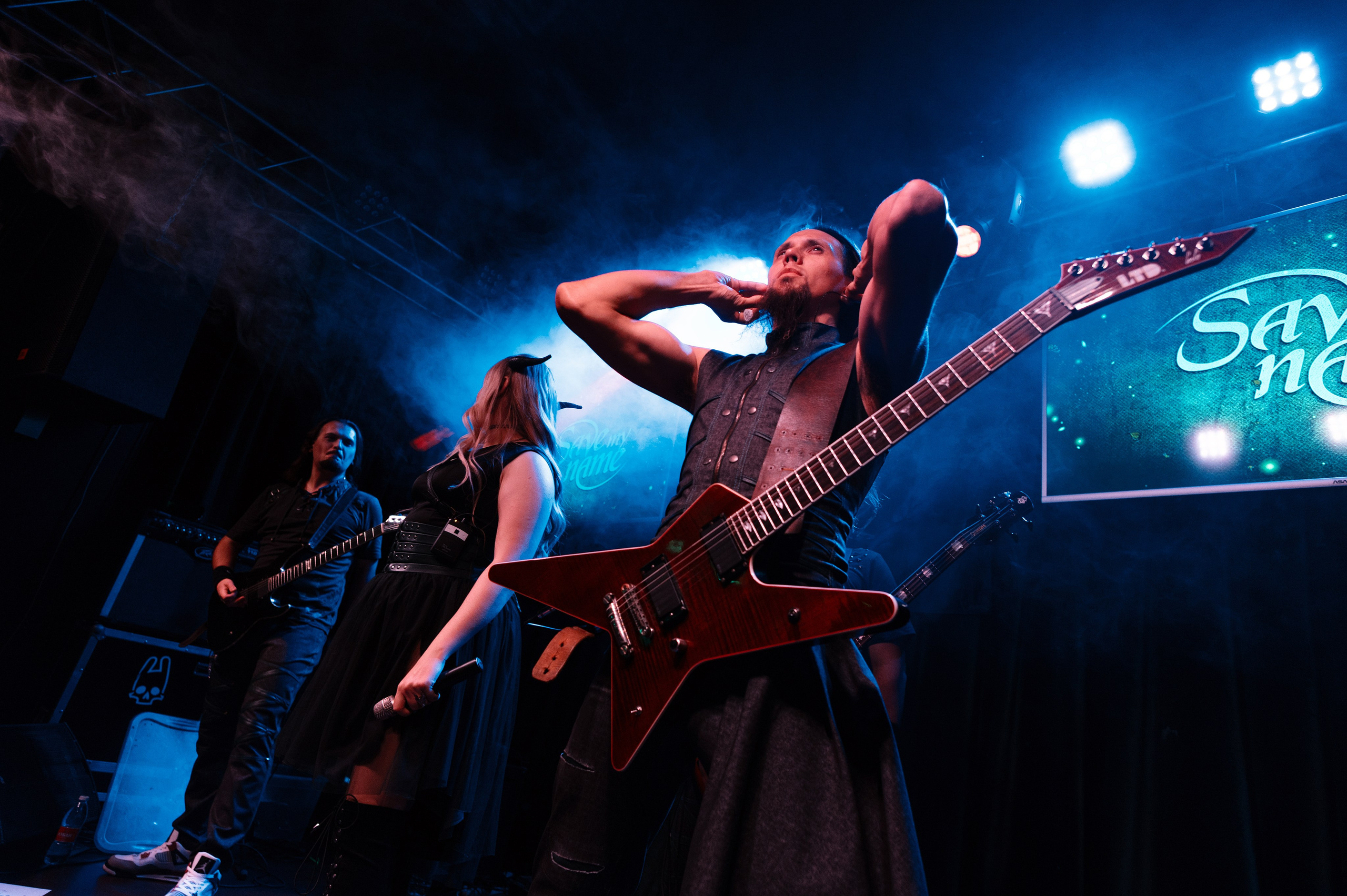 Save my name. Малый Рок бар. Профессиональная фотосессия в Краснодаре | Фотограф Денис Труфанов