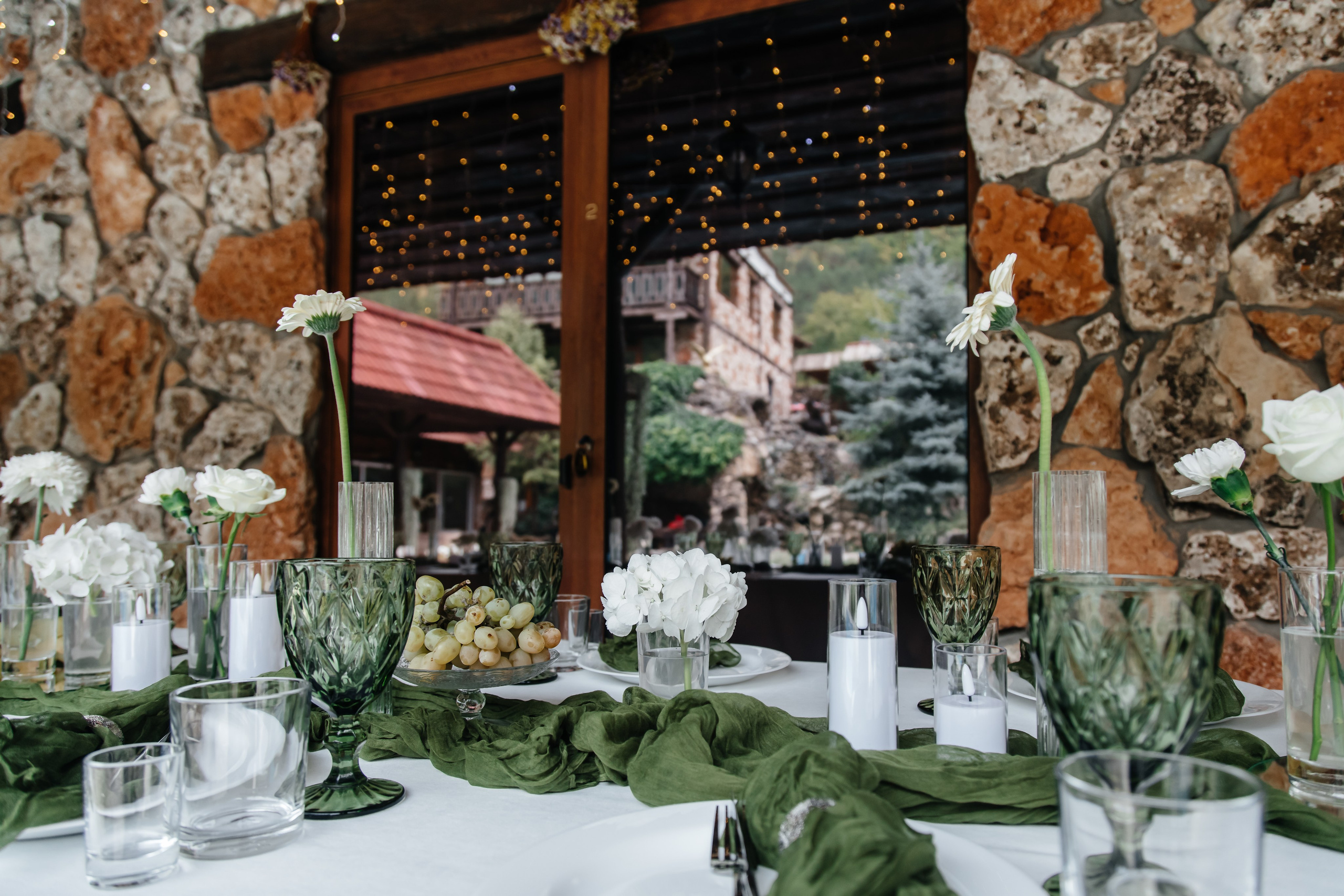 Анонс свадьбы для Павла и Евгении. Усадьба Феодоро. Свадебный фотограф в Крыму и Севастополе Ольга Баскакова