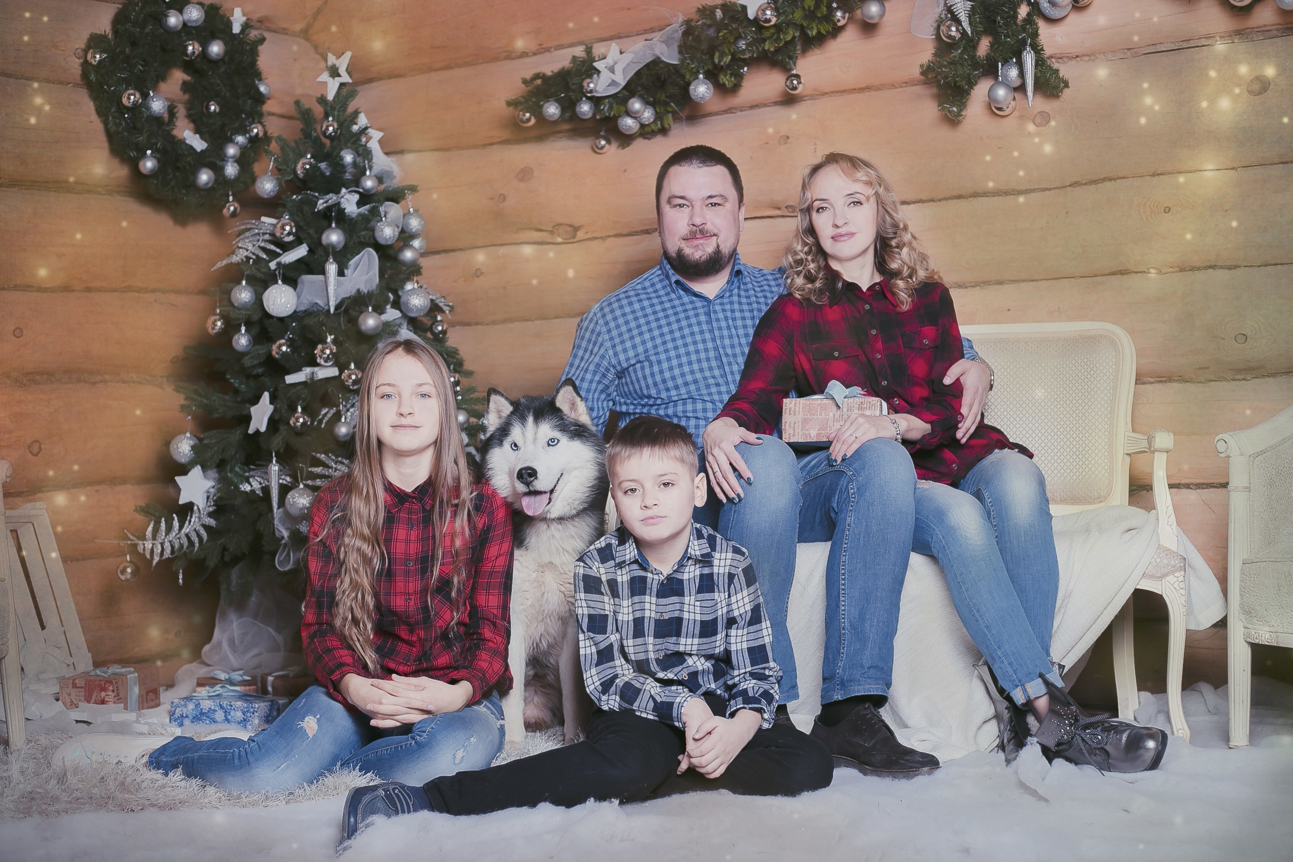 Новогодний фотопроект 2018,Новогодние фотосессии, Деревянная усадьба. Свадебный и семейный профессиональный фотограф в Ростове-на-Дону , Кри