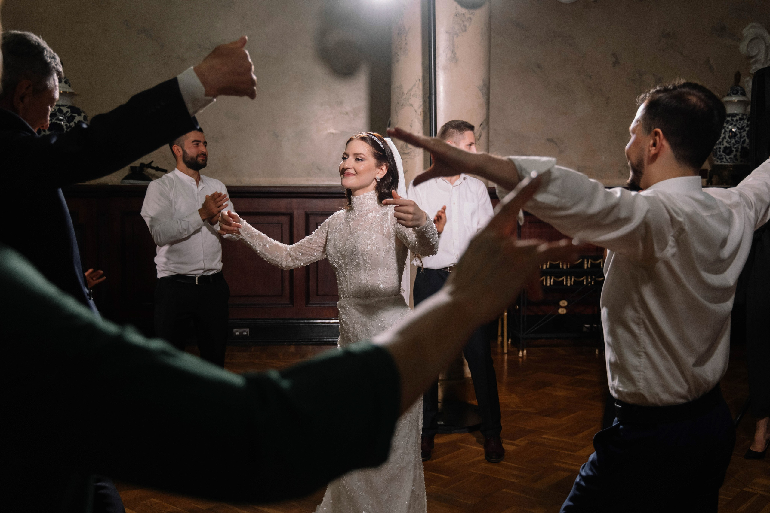 Съемка свадьбы в Москве. Свадебный фотограф и видеограф в Москве, Виктор Архилюк