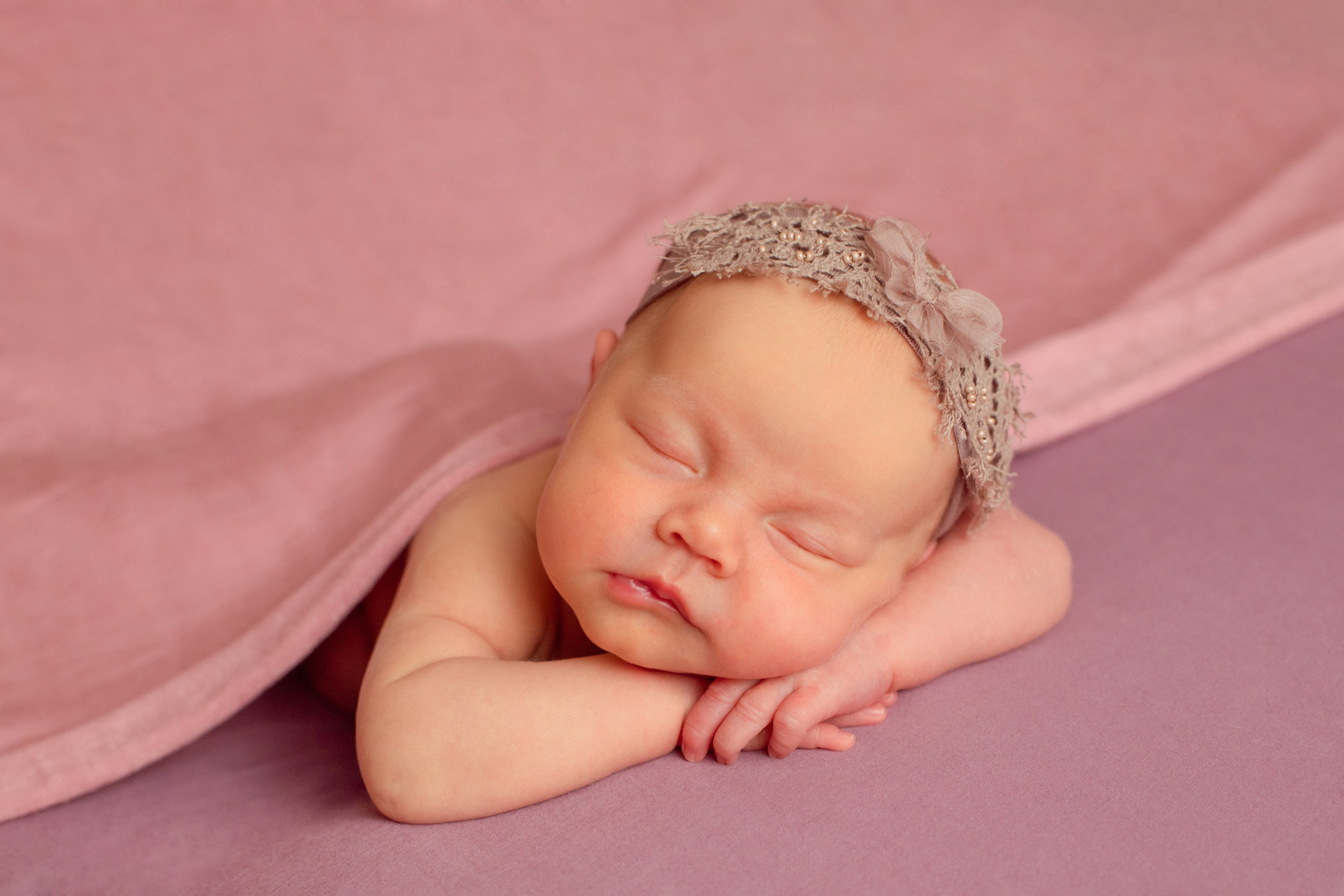 Малышка Юлия (10 дней). Фотограф в Северском районе| г. Краснодар Алена Заливчая