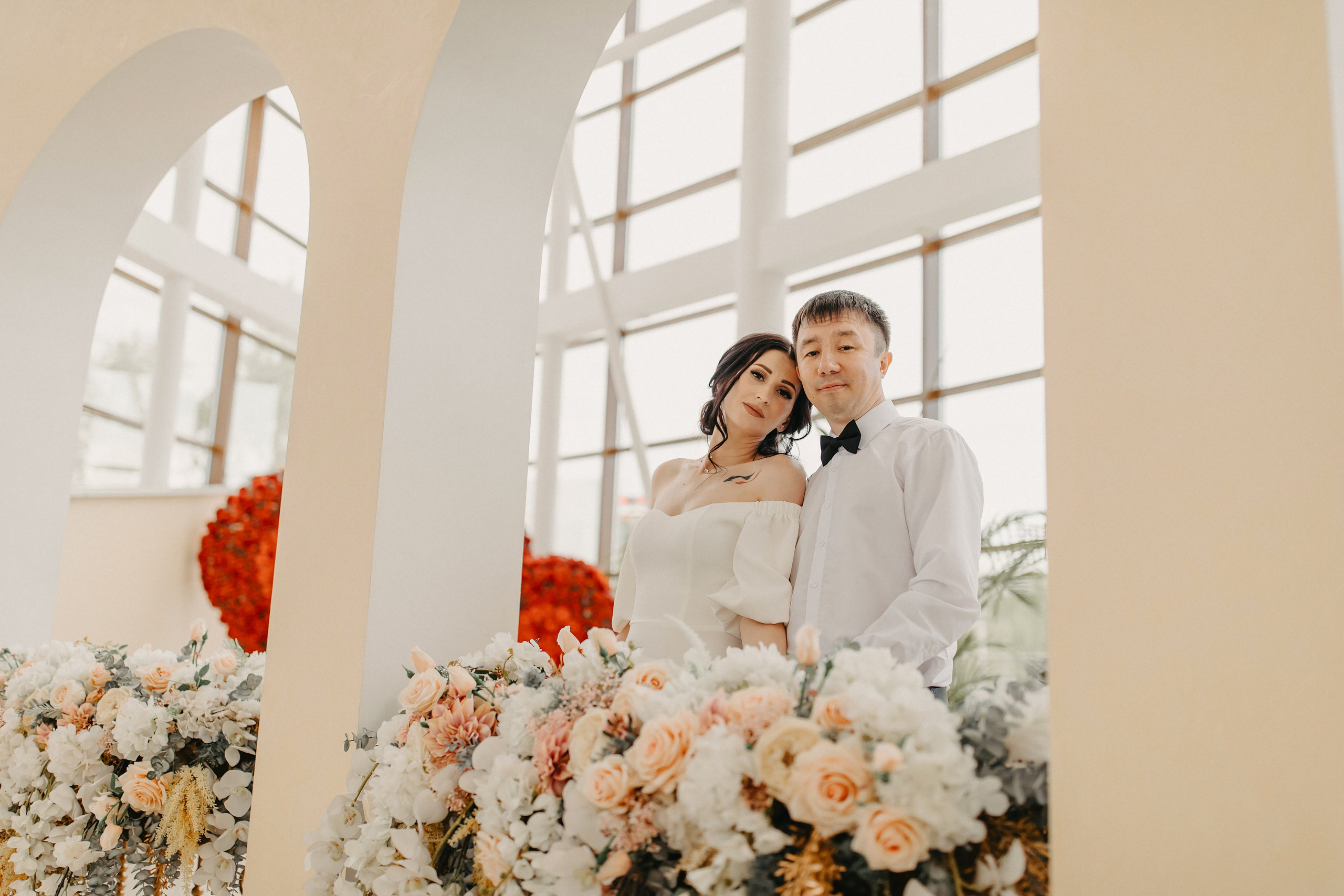 Фотосъемка прогулки жениха и невесты