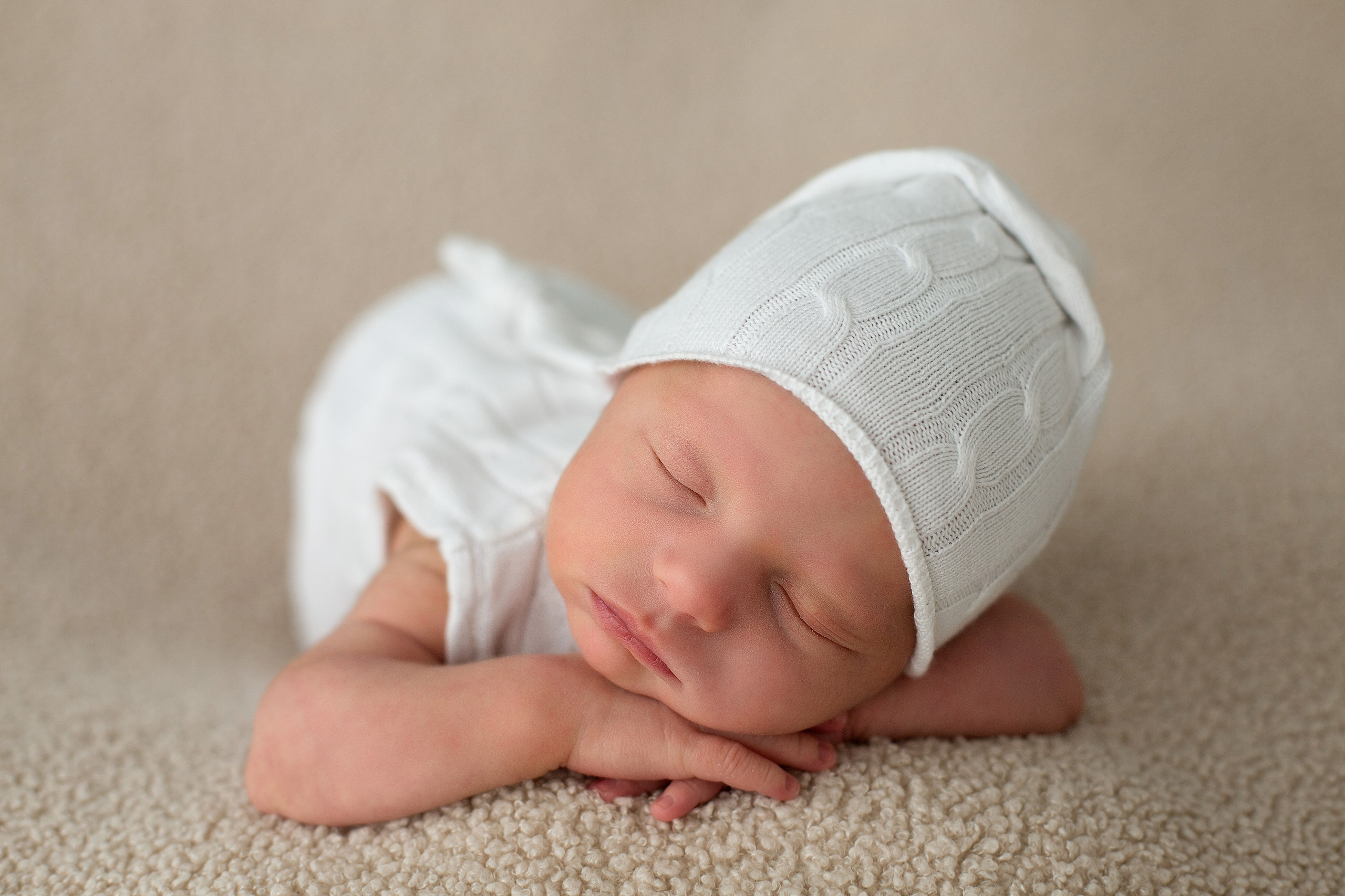 Новорожденные малыши. Семейный и детский фотограф в Омске Юлия Жукова