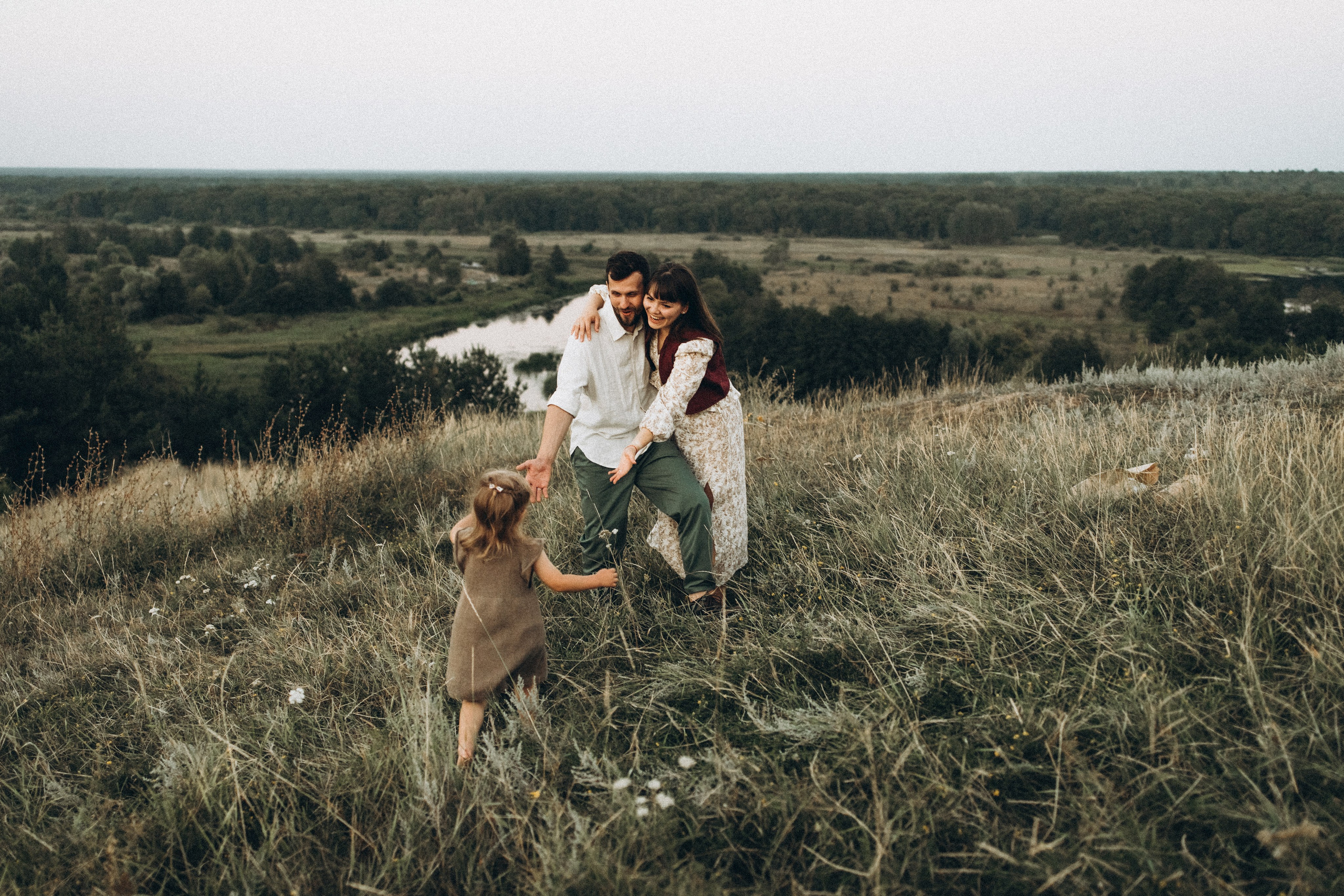 Ксения Саша Вера. Фотограф Ира Симóника