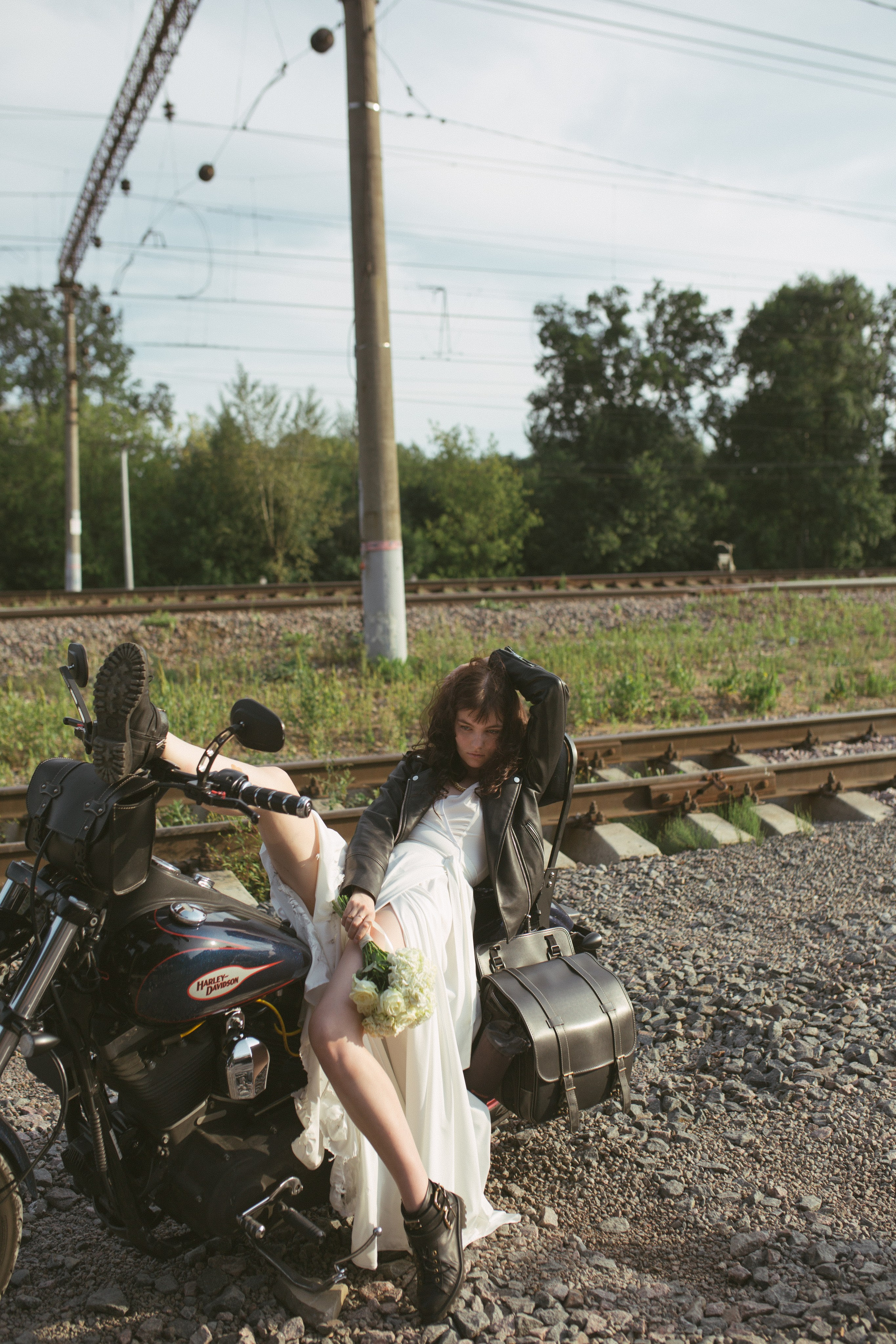 Love story с мотоциклом. Фото Радости. Свадебный и семейный фотограф в Москве Юлия Самойлова