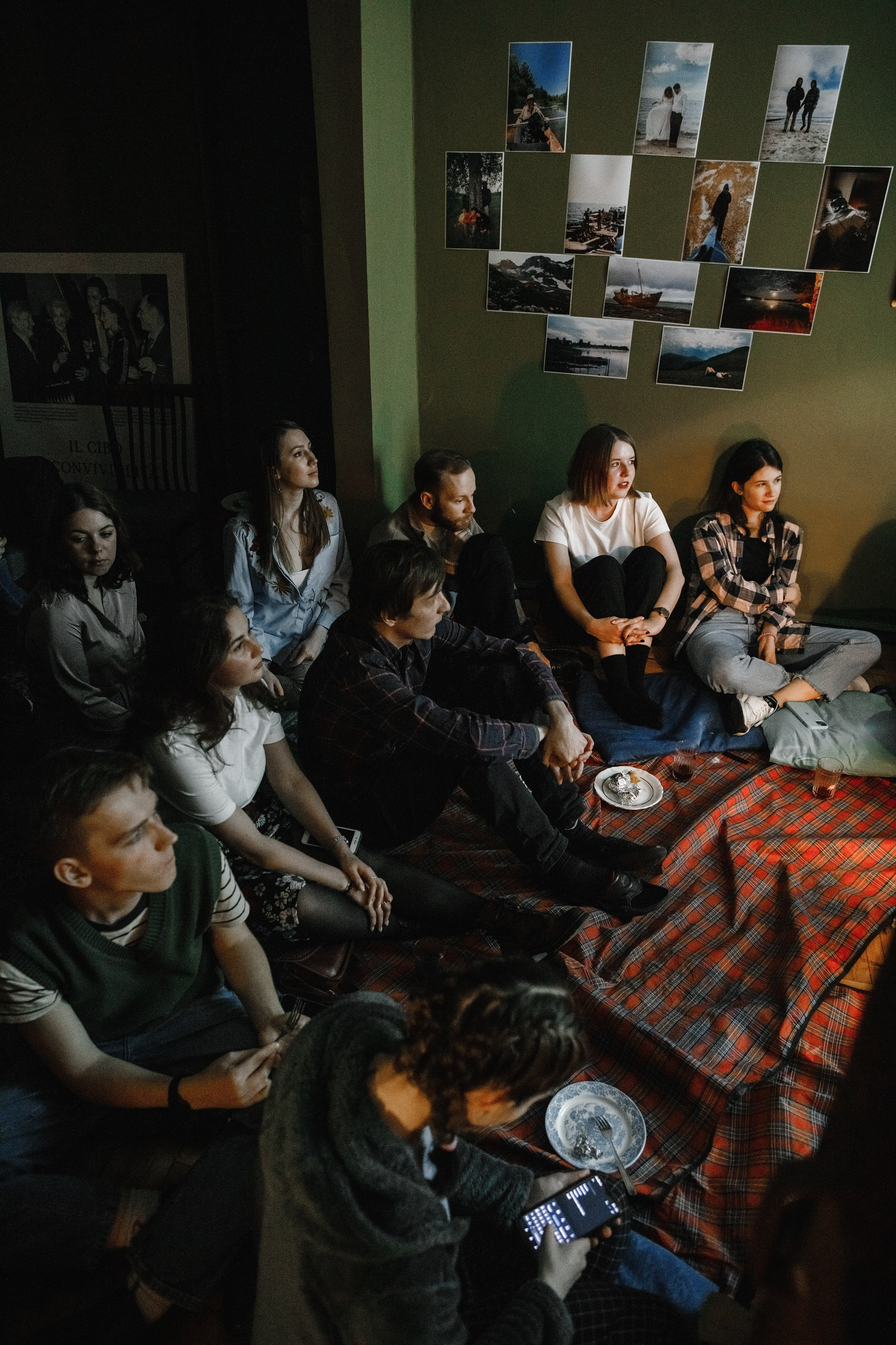 11.11.2022 // Совместно с ЕДЕМ.ДАЛЬШЕ. Фотовыставки serebro.gallery, в которых автором можешь стать ты! | Москва