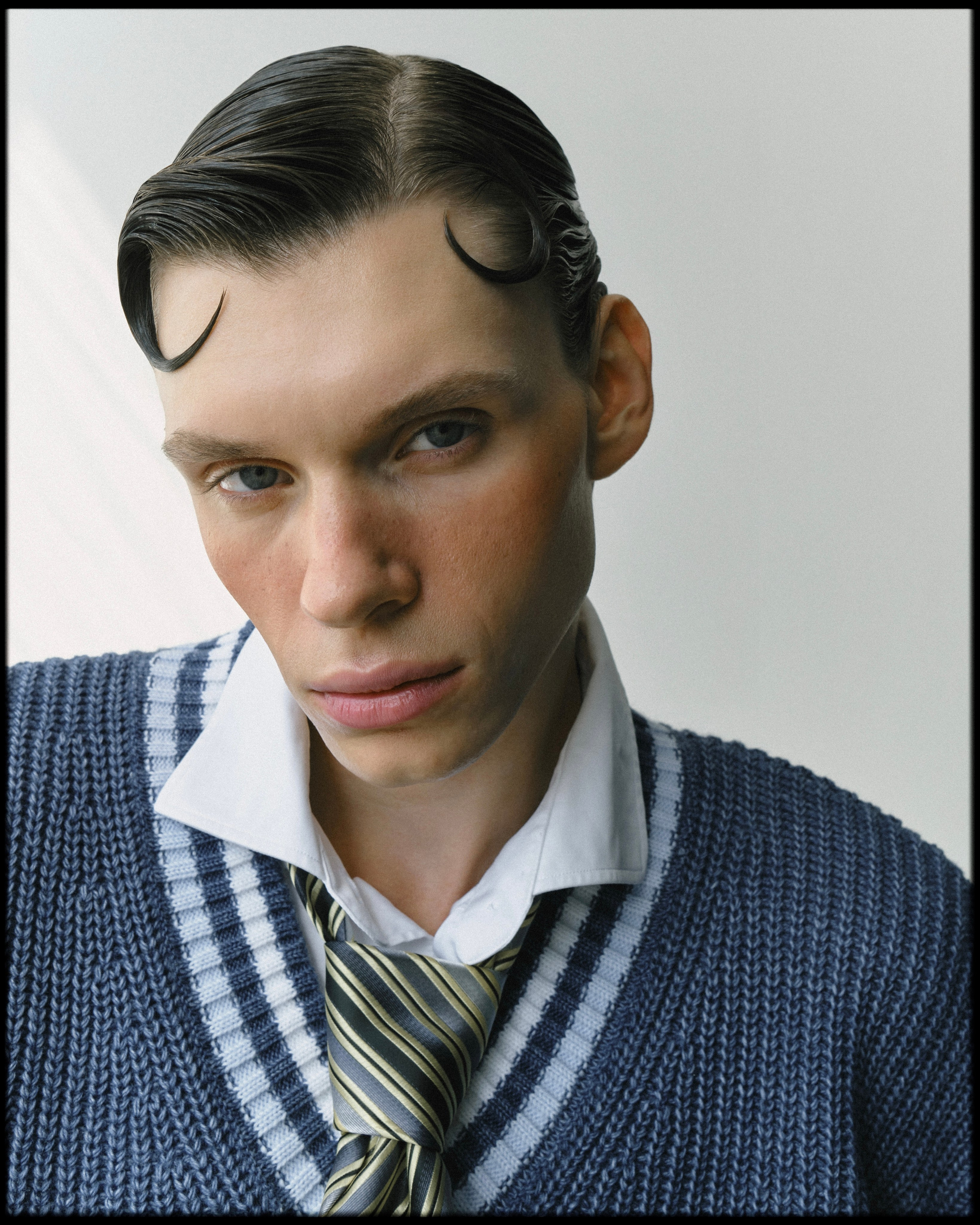 CREATIVE. Визажист-стилист по волосам | Москва