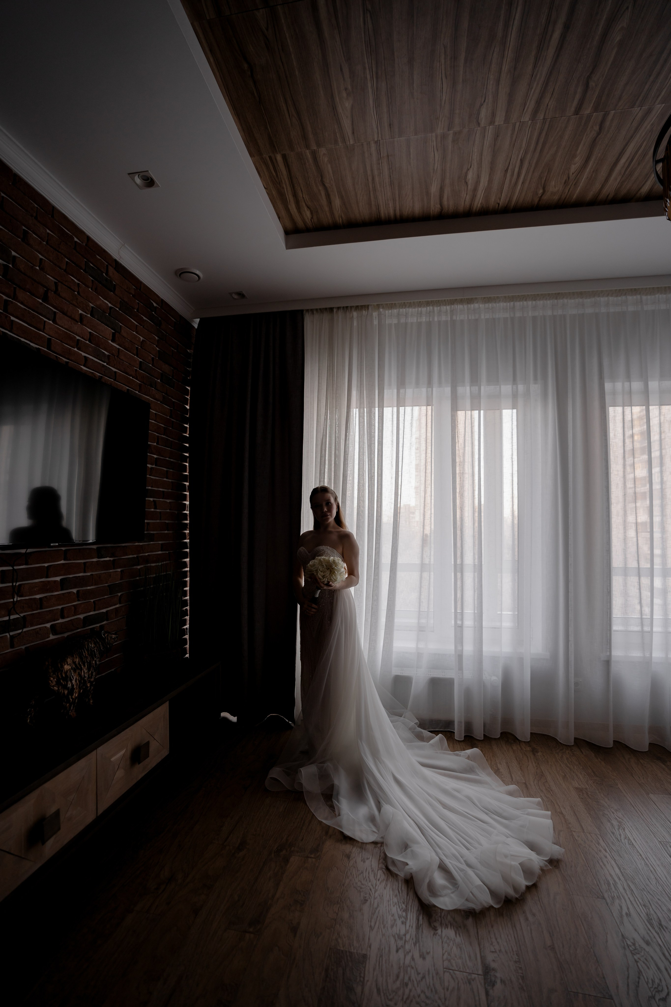 СВАДЕБНАЯ СЬЕМКА СБОРОВ В ОТЕЛЕ И ВЫЕЗД НА ЦЕРЕМОНИЮ (СНЯТО В СИБИРЕ В НИЖНЕВАРТОВСКЕ)М. Профессиональный фотограф, Санкт-Петербург — Виктория Богомолова