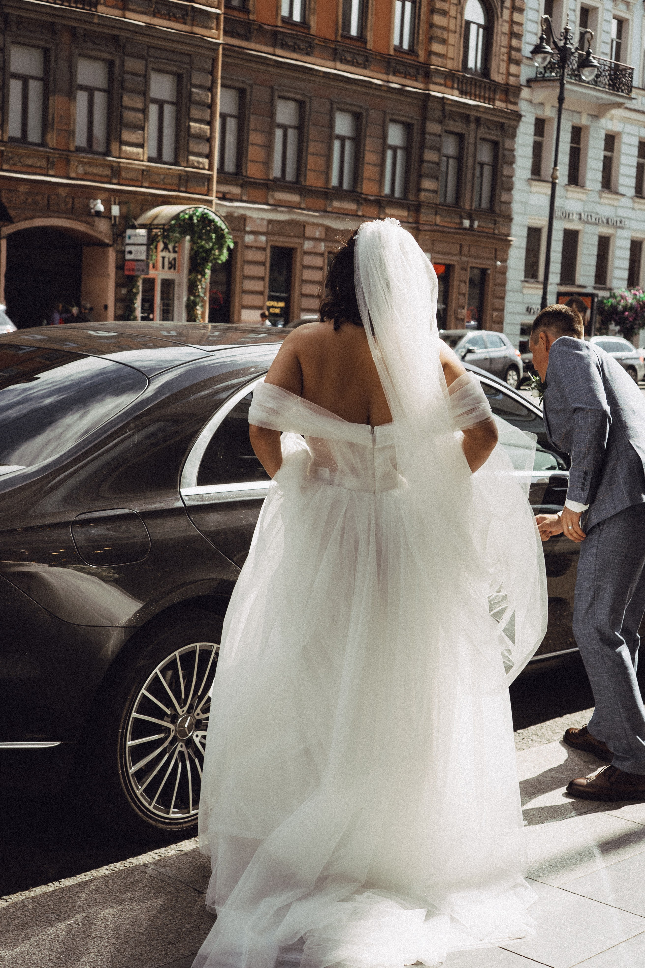 СВАДЕБНАЯ ПРОГУЛКА РЕСТОРАН МЫ ЖЕ НА ТЫ И ФОТОСЕССИИЯ С АВТОМОБИЛЕМ. Профессиональный фотограф, Санкт-Петербург — Виктория Богомолова