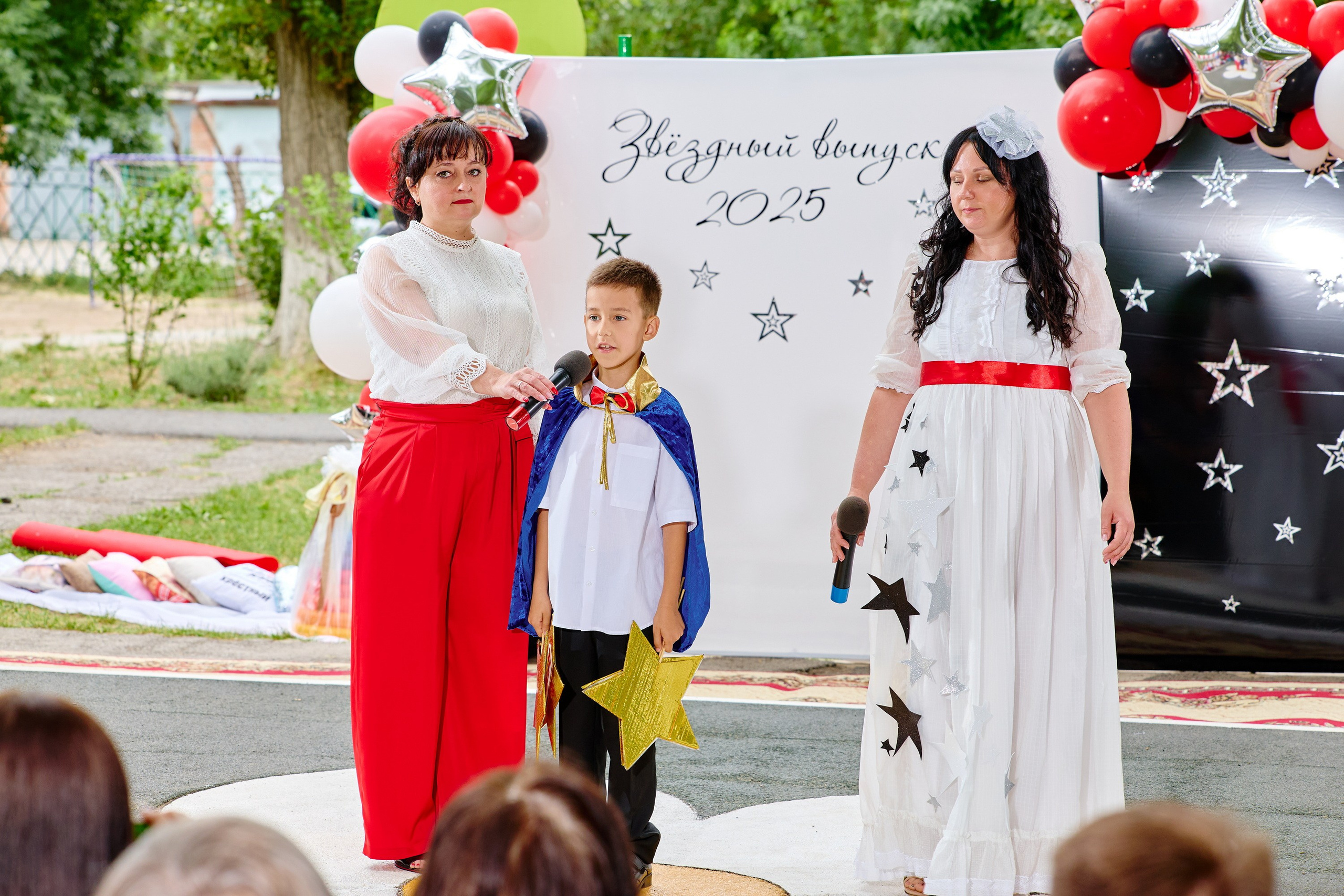 Выпускной 45 сад. Фотограф Выпускные альбомы Таганрог Сергей Коробченко