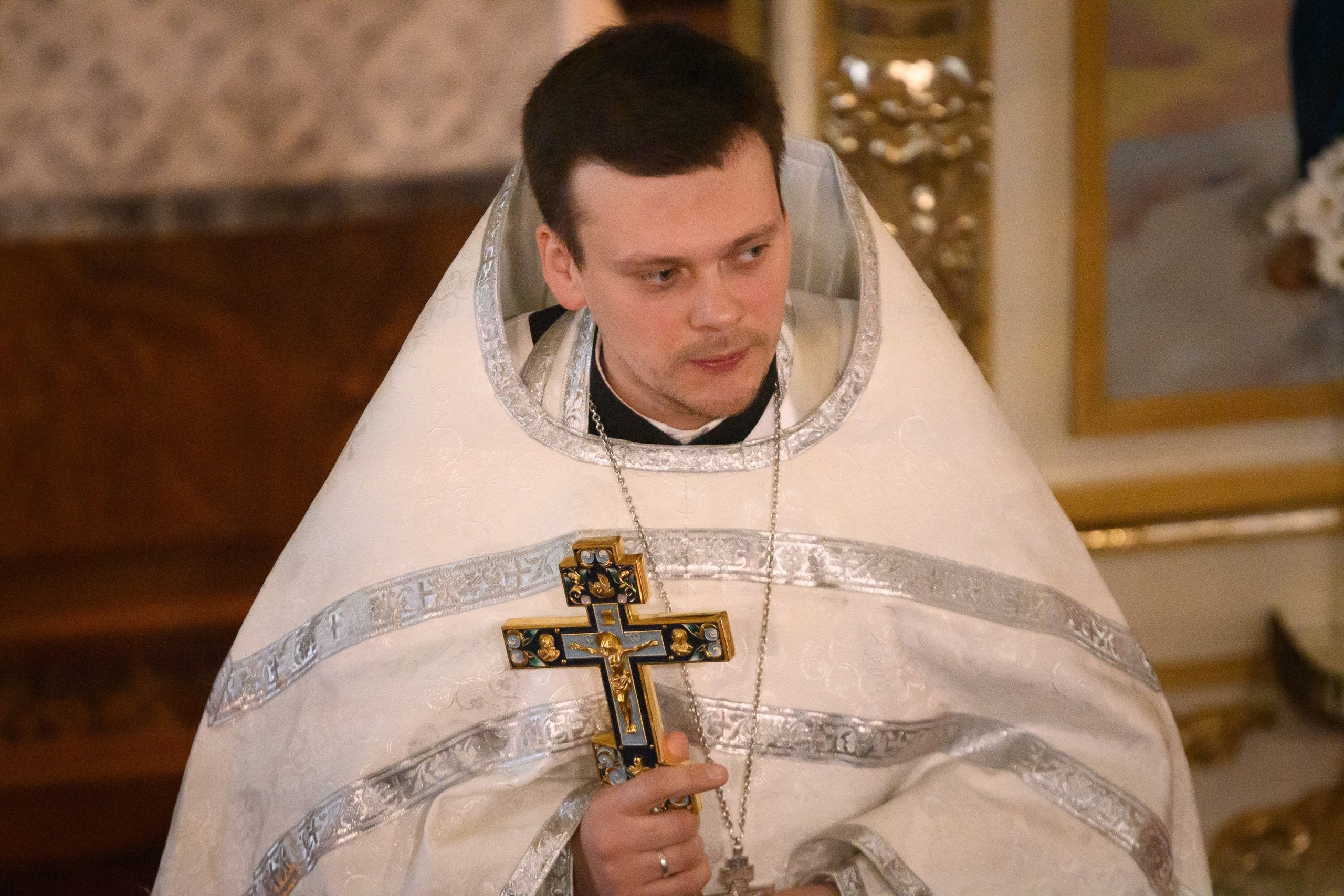 ГЛАВНАЯ / ПОРТФОЛИО. Антон и Татьяна Денисенко — В храме