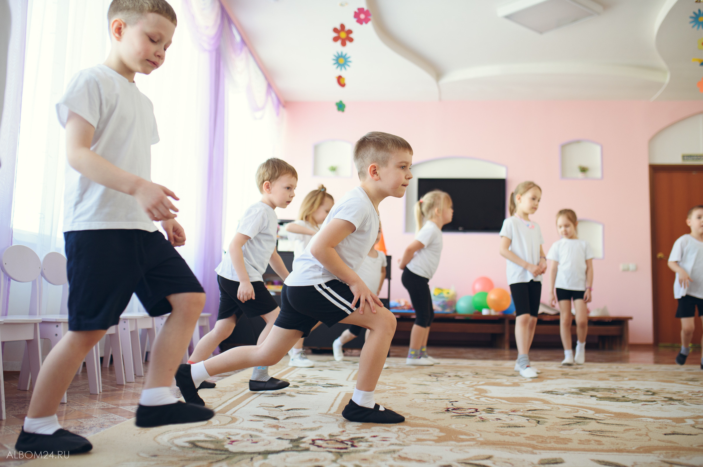 Съемка на выпускной альбом Сад 286 гр. Буратино. Выпускные альбомы и фотосъемка в Красноярске