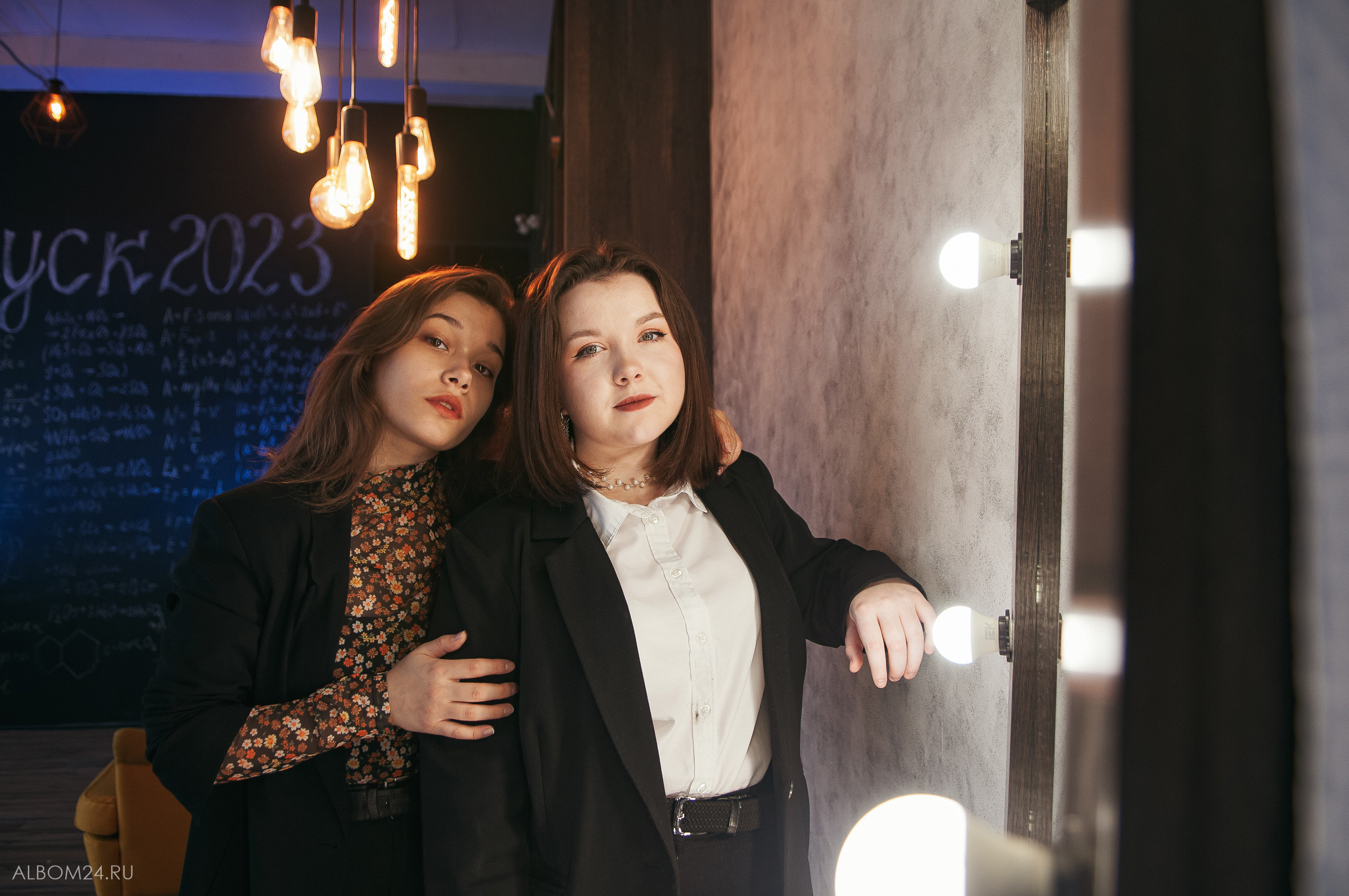 Съемка на выпускной альбом Лицей № 12 11Б. Выпускные альбомы и фотосъемка в Красноярске