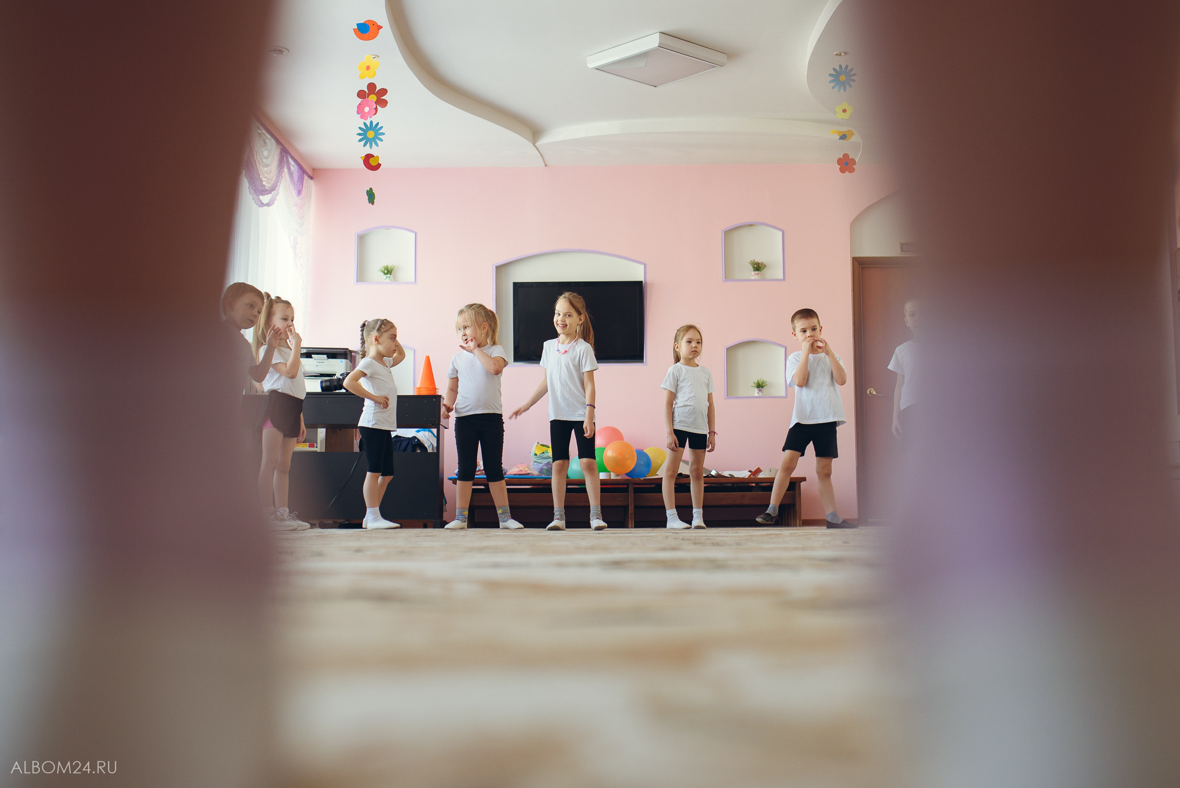 Съемка на выпускной альбом Сад 286 гр. Буратино. Выпускные альбомы и фотосъемка в Красноярске