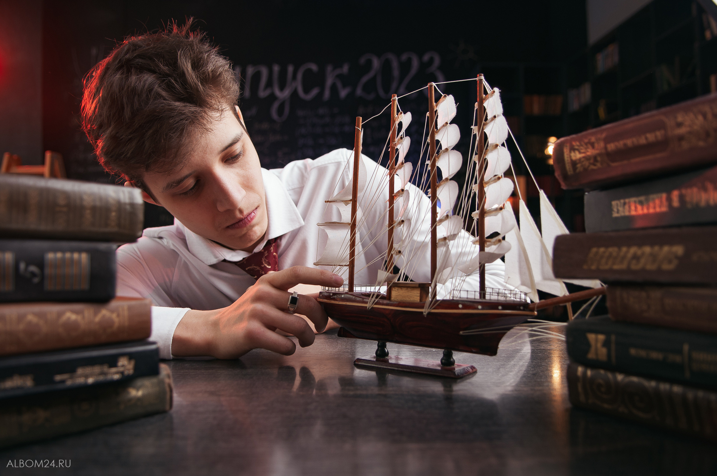 Съемка на выпускной альбом Лицей № 12 11А. Выпускные альбомы и фотосъемка в Красноярске