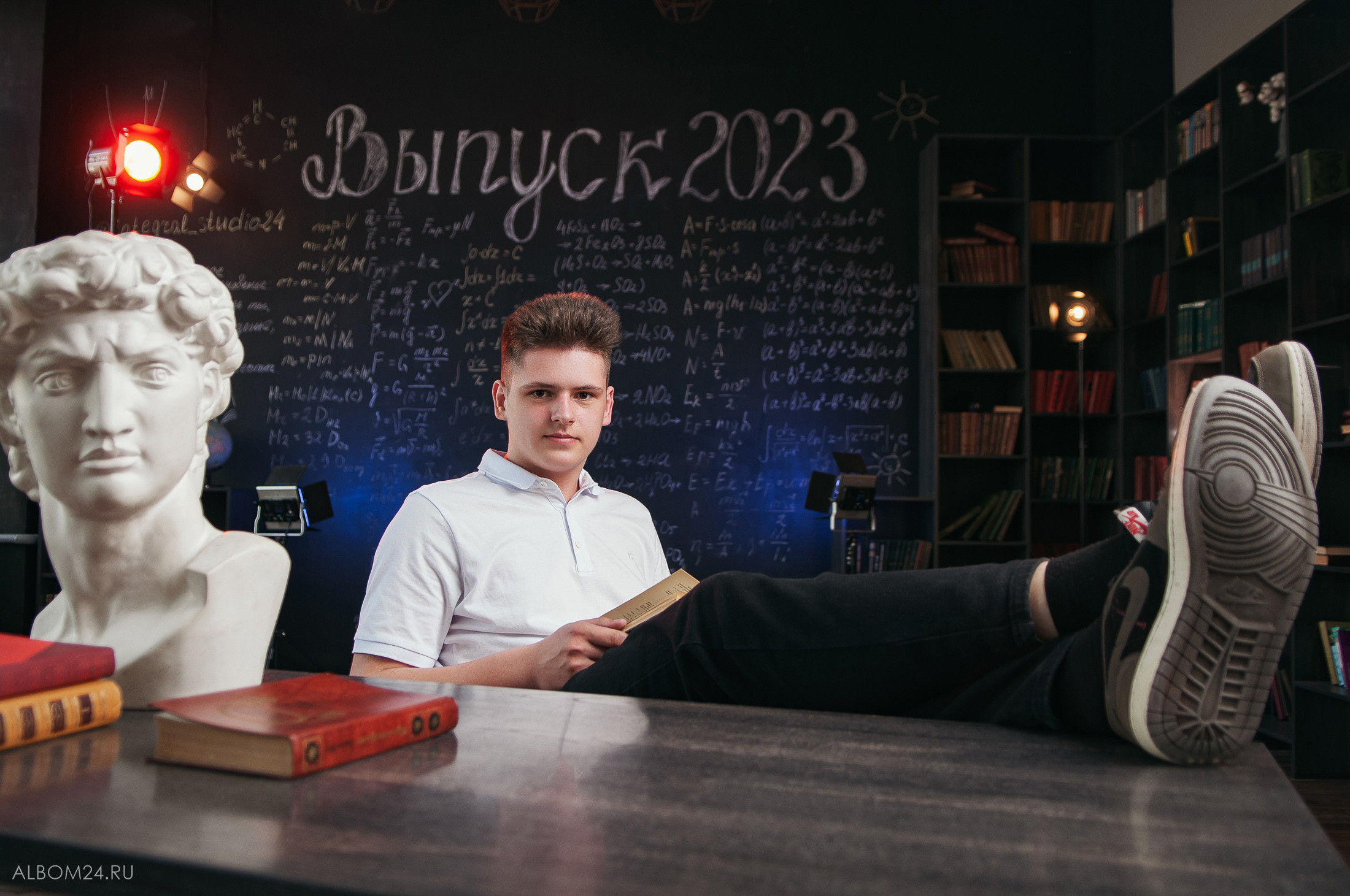 Съемка на выпускной альбом Козульская школа № 1, 9 класс. Выпускные альбомы и фотосъемка в Красноярске