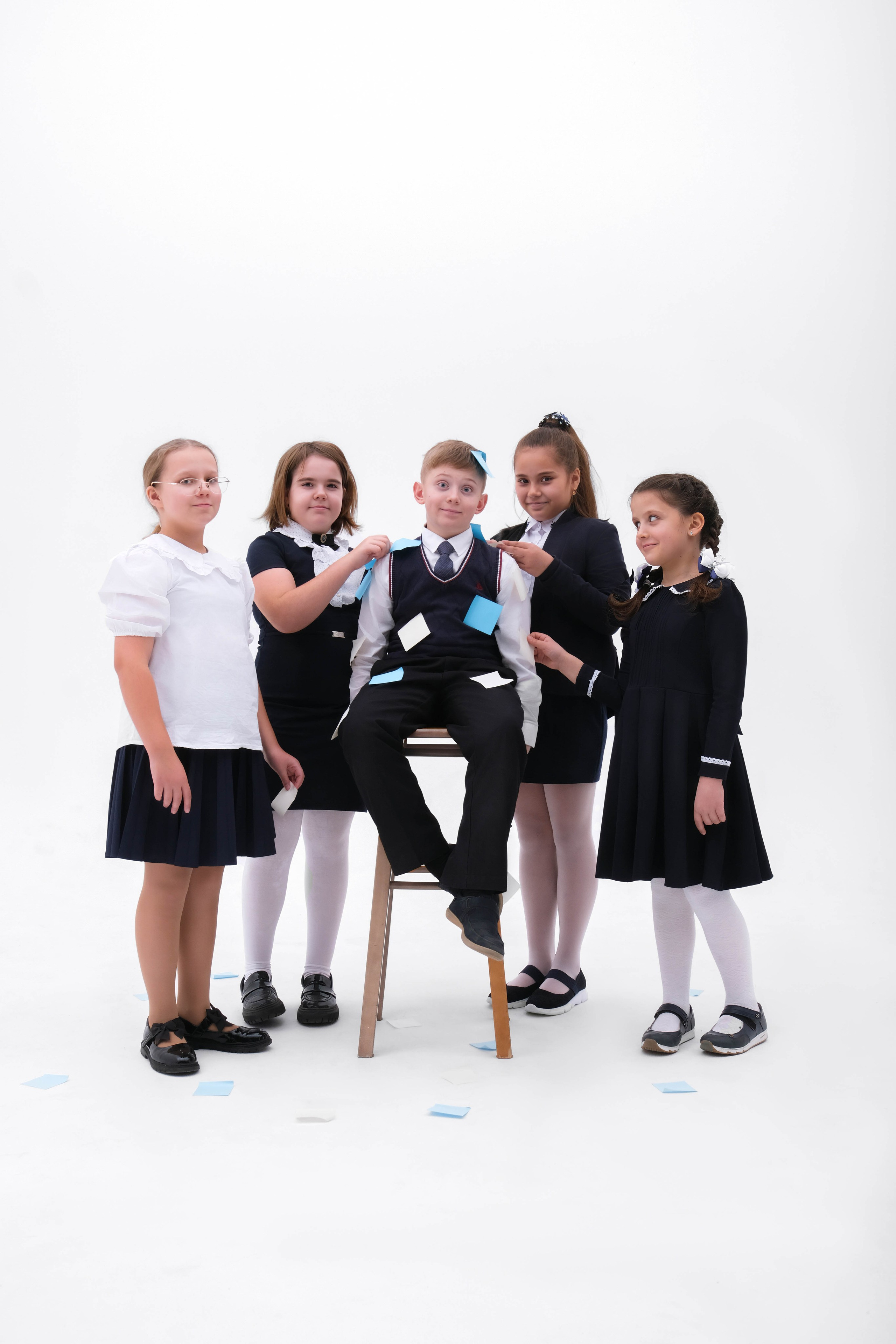 Групповые и общие фотографии. Оживающие выпускные альбомы в Москве и Московской области