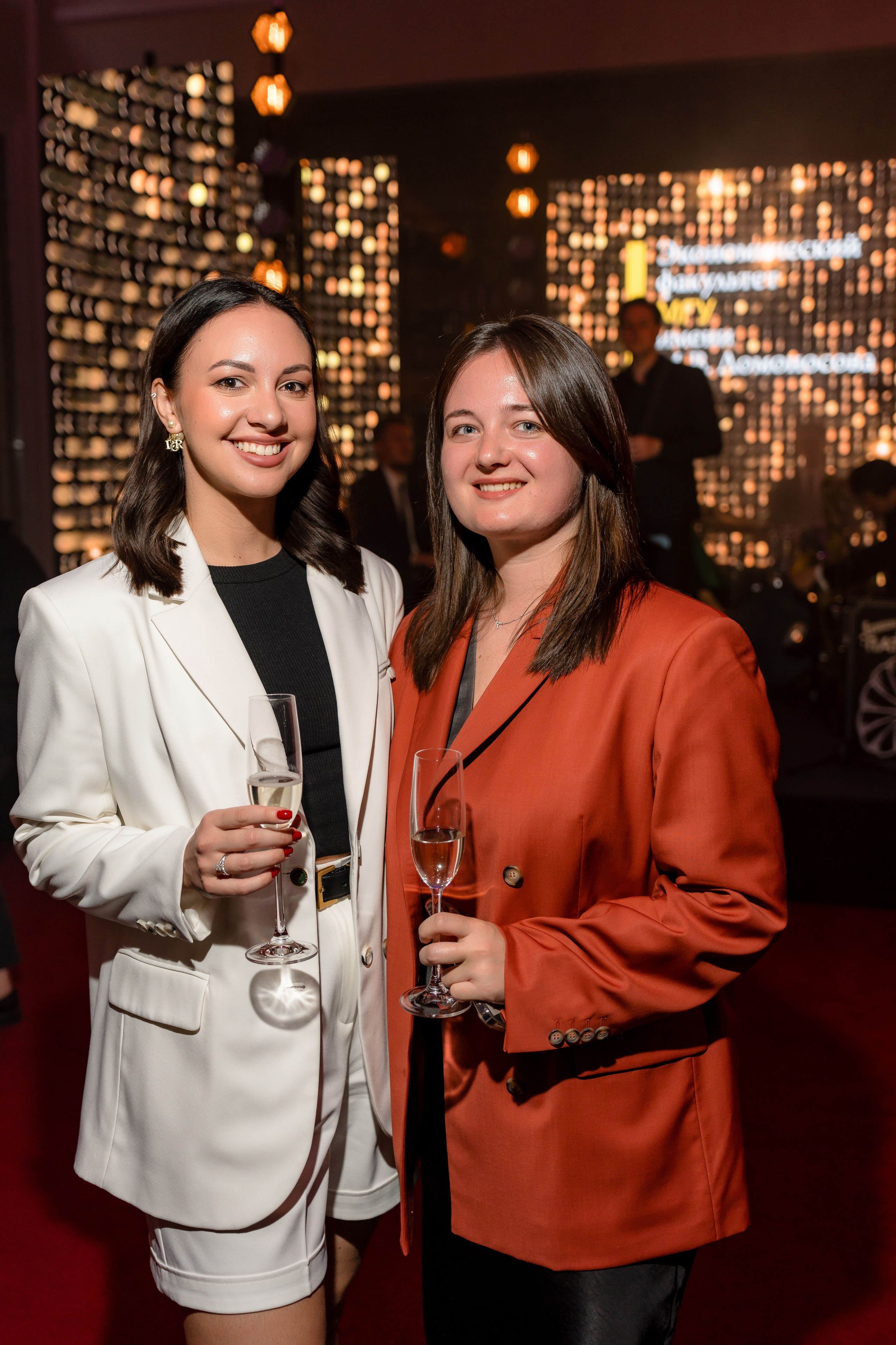 Выступление Татьяны Черниговской на встрече выпускников Экономического факультета МГУ им. М. В. Ломоносова в рамках ПМЭФ