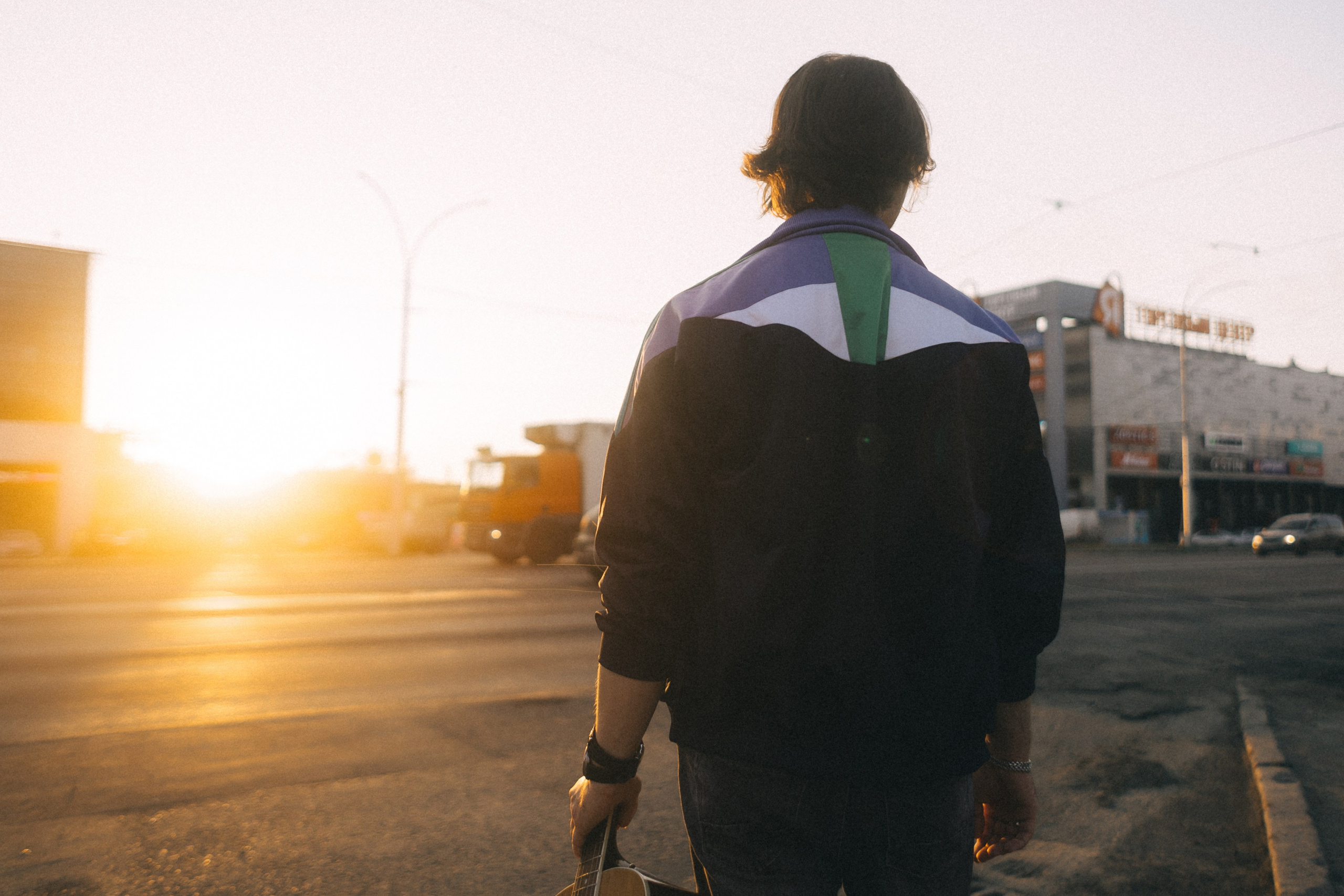 Портретная фотосессия в городе для Евгения — фотопрогулка