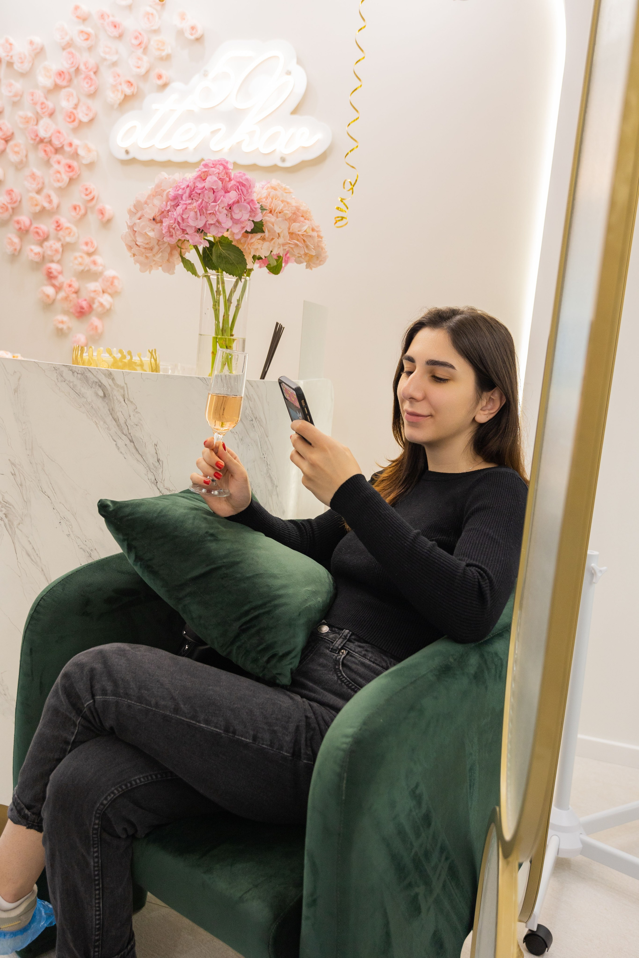 Открытие салона красоты 50 Оттенков. Выпускные альбомы во Владивостоке