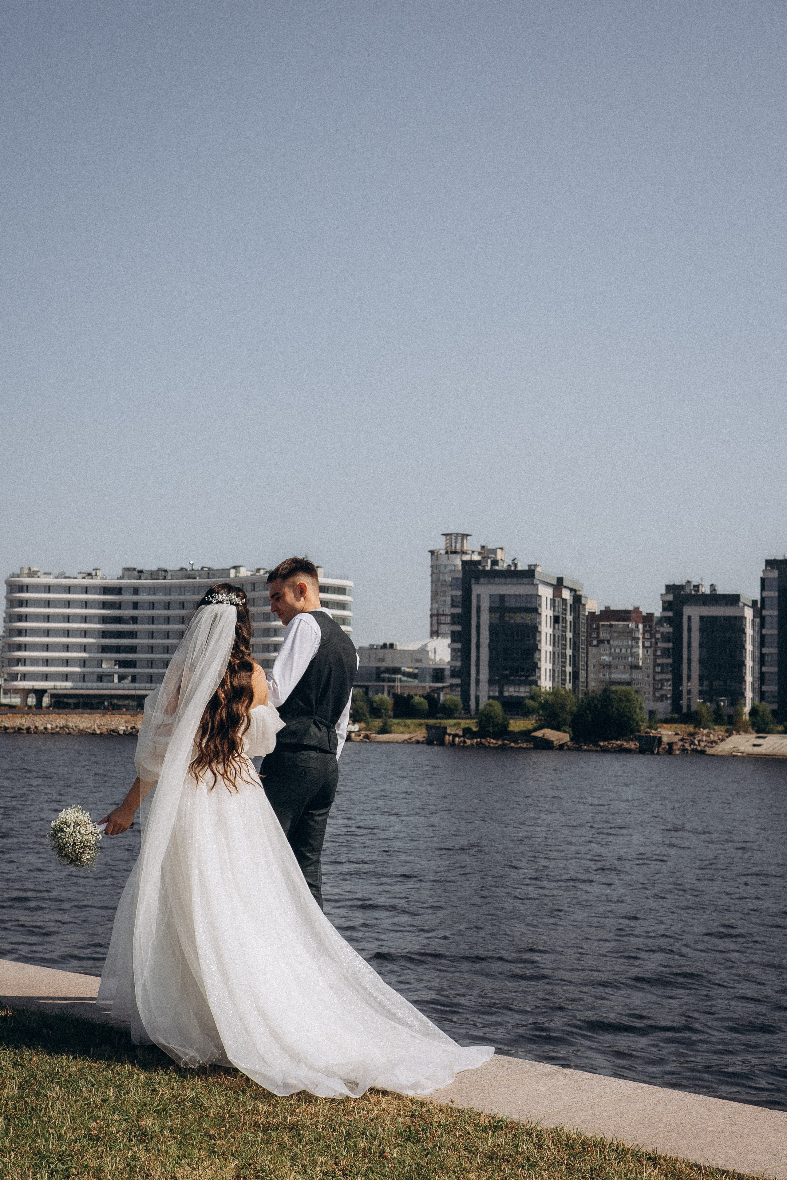 СВАДЕБНАЯ СЬЕМК В ПАРКЕ 300-ЛЕТИЯ. Профессиональный фотограф, Санкт-Петербург — Виктория Богомолова