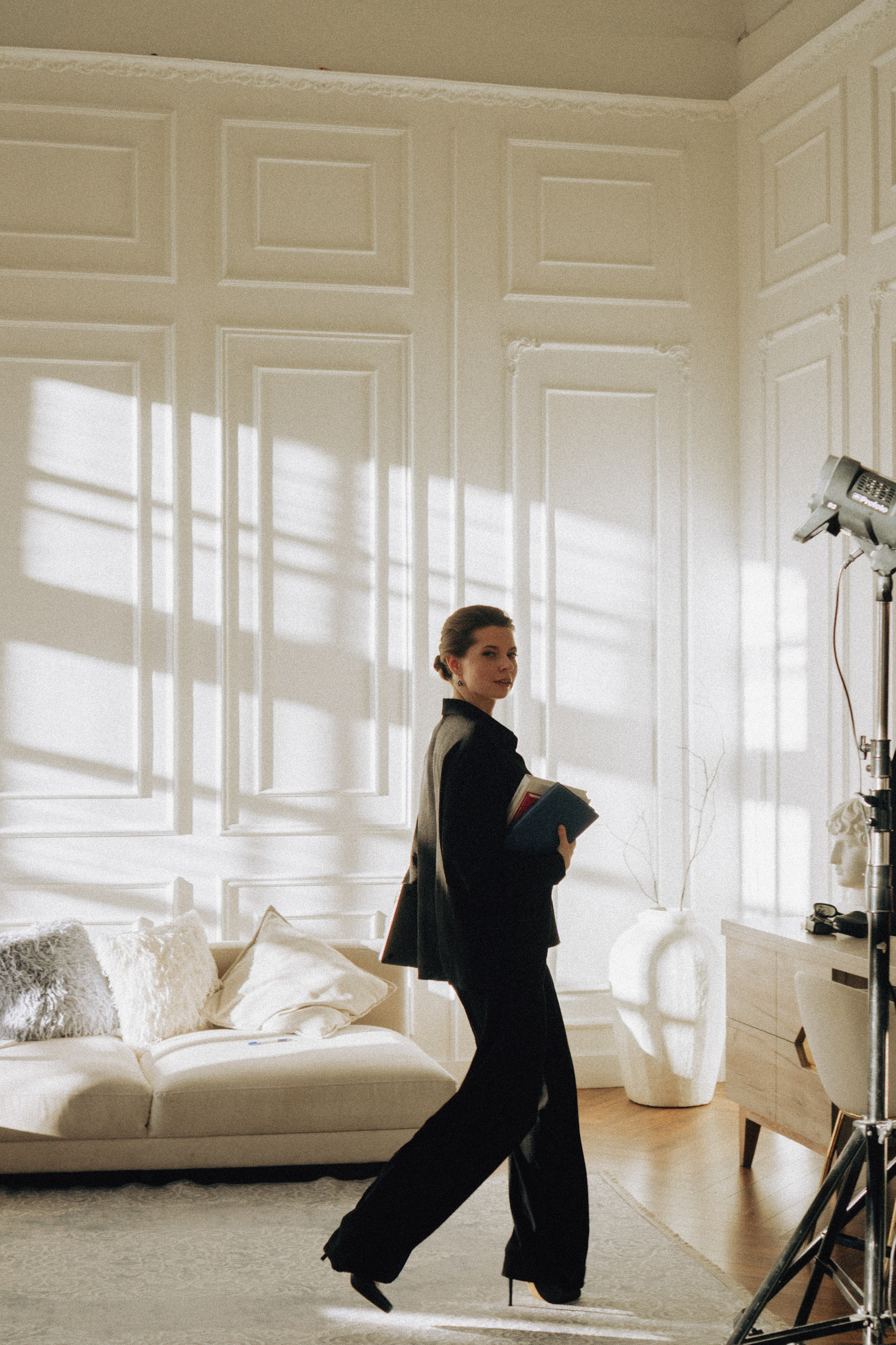 ФОТОСЕСИИЯ В СТУДИИ ДЛЯ ДЕВУШКИ ПСИХОЛОГА. Профессиональный фотограф, Санкт-Петербург — Виктория Богомолова