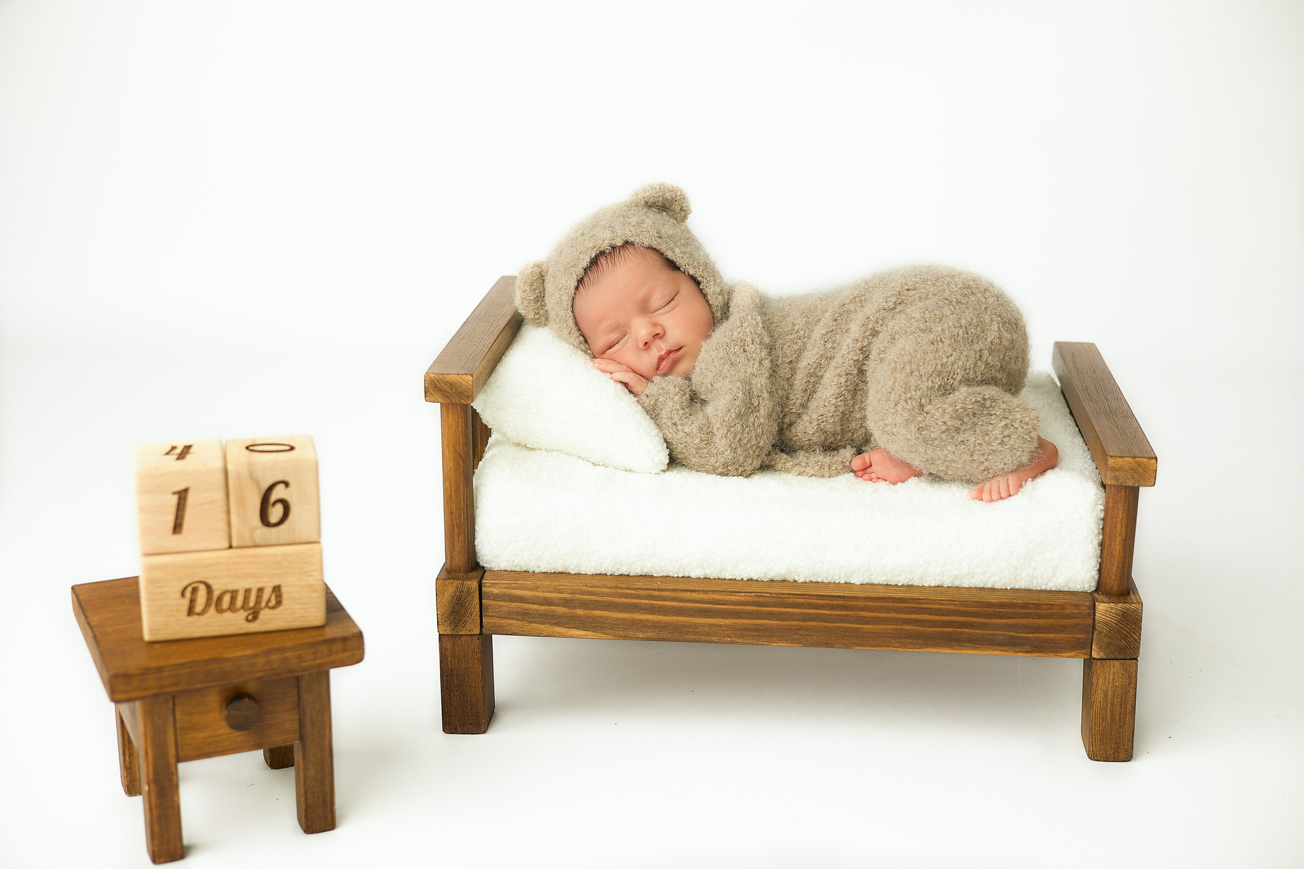 Новорождённые. Детский Фотограф новорождённых