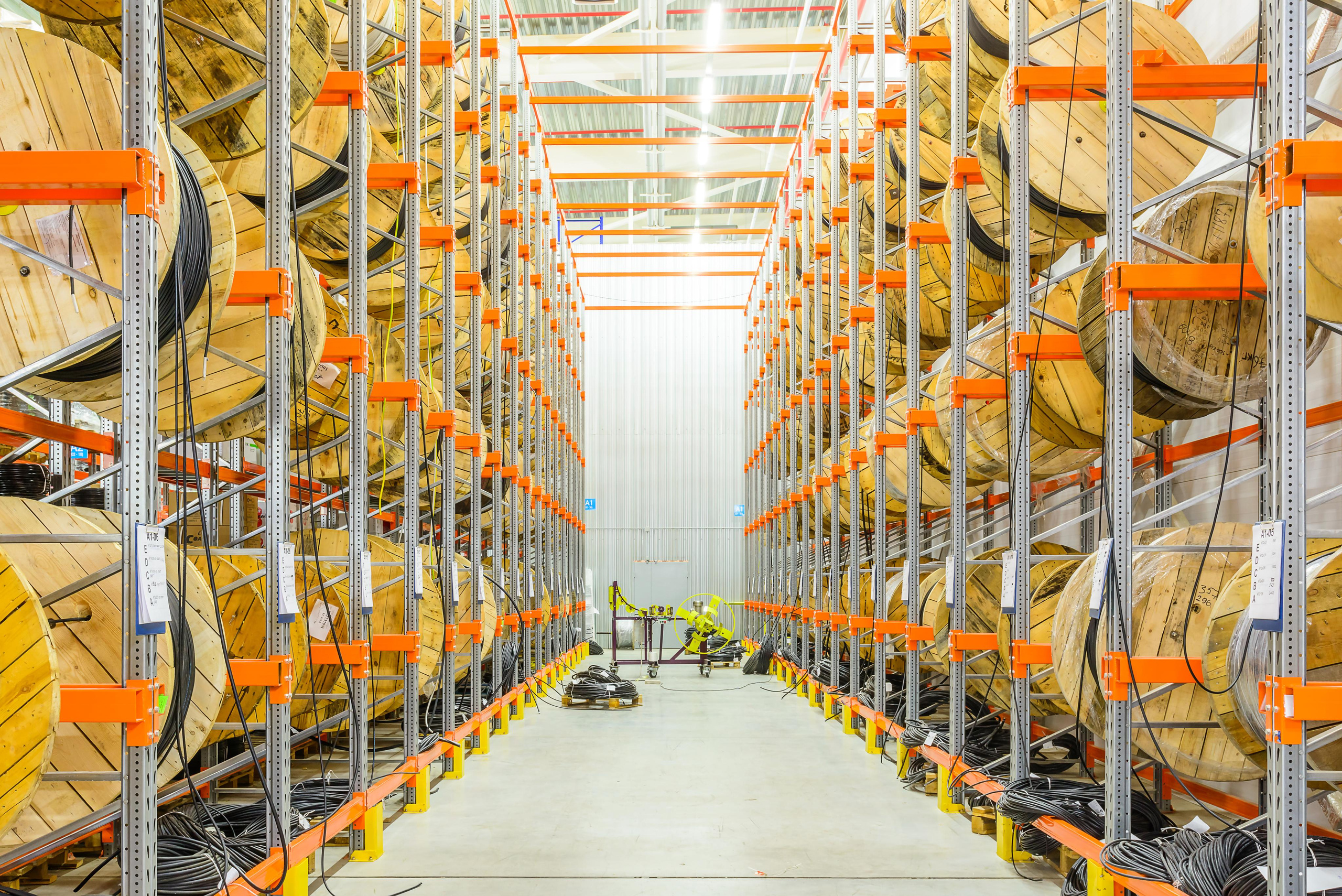 Доквест. Фотограф Анастасия Дерий. Каталожная фотосъёмка в Москве