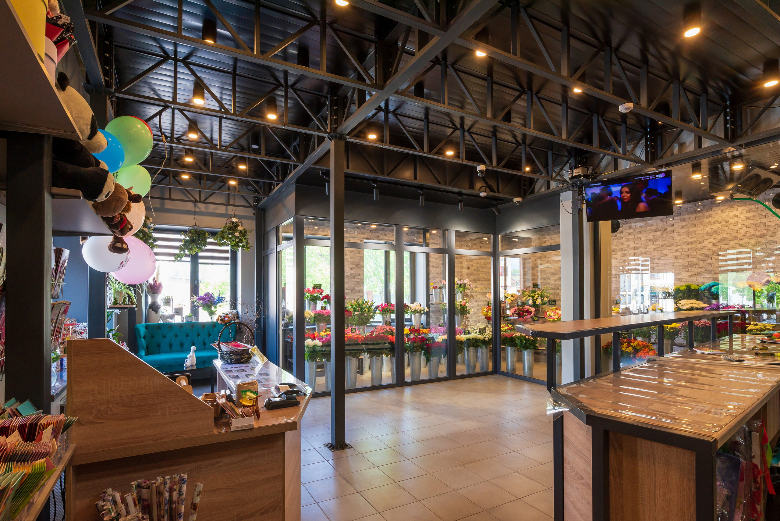 Магазин цветов. Фотограф Анастасия Дерий. Каталожная фотосъёмка в Москве