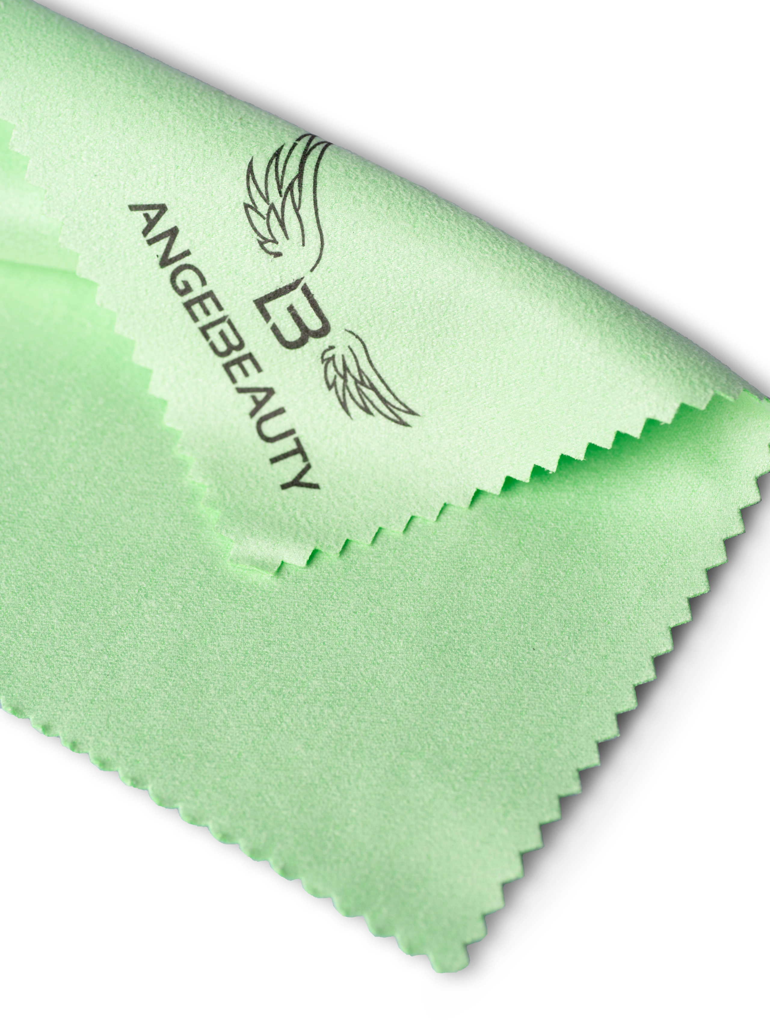 Предметы гигиены. Фотограф Анастасия Дерий. Каталожная фотосъёмка в Москве