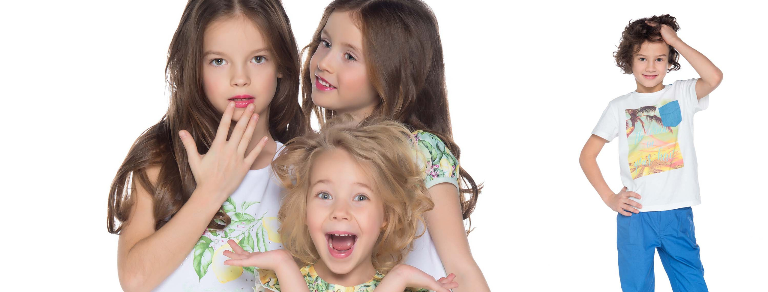 Фотосъёмка детской одежды для каталогов. Фотограф Анастасия Дерий. Каталожная фотосъёмка в Москве