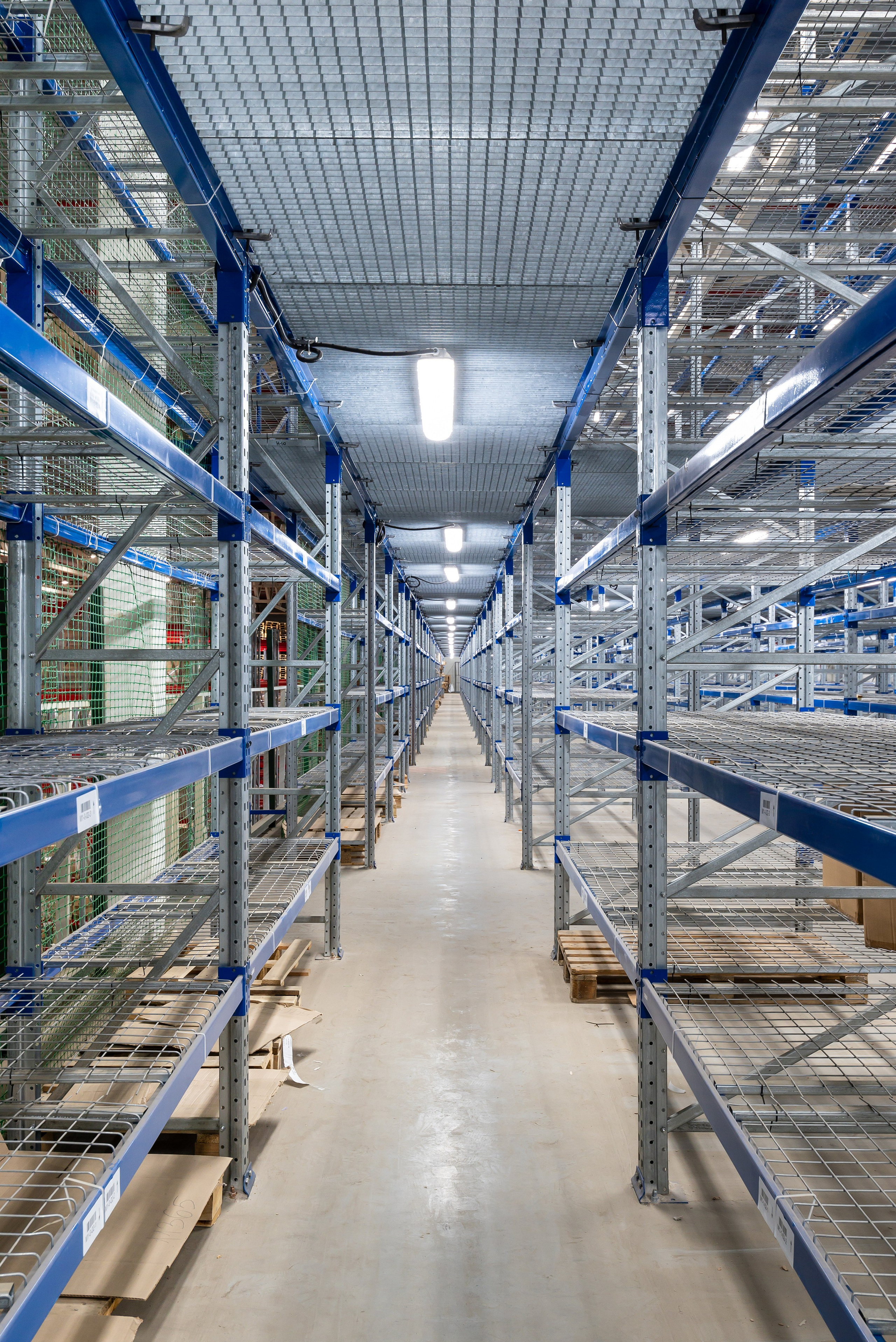 Электролэнд. Фотограф Анастасия Дерий. Каталожная фотосъёмка в Москве